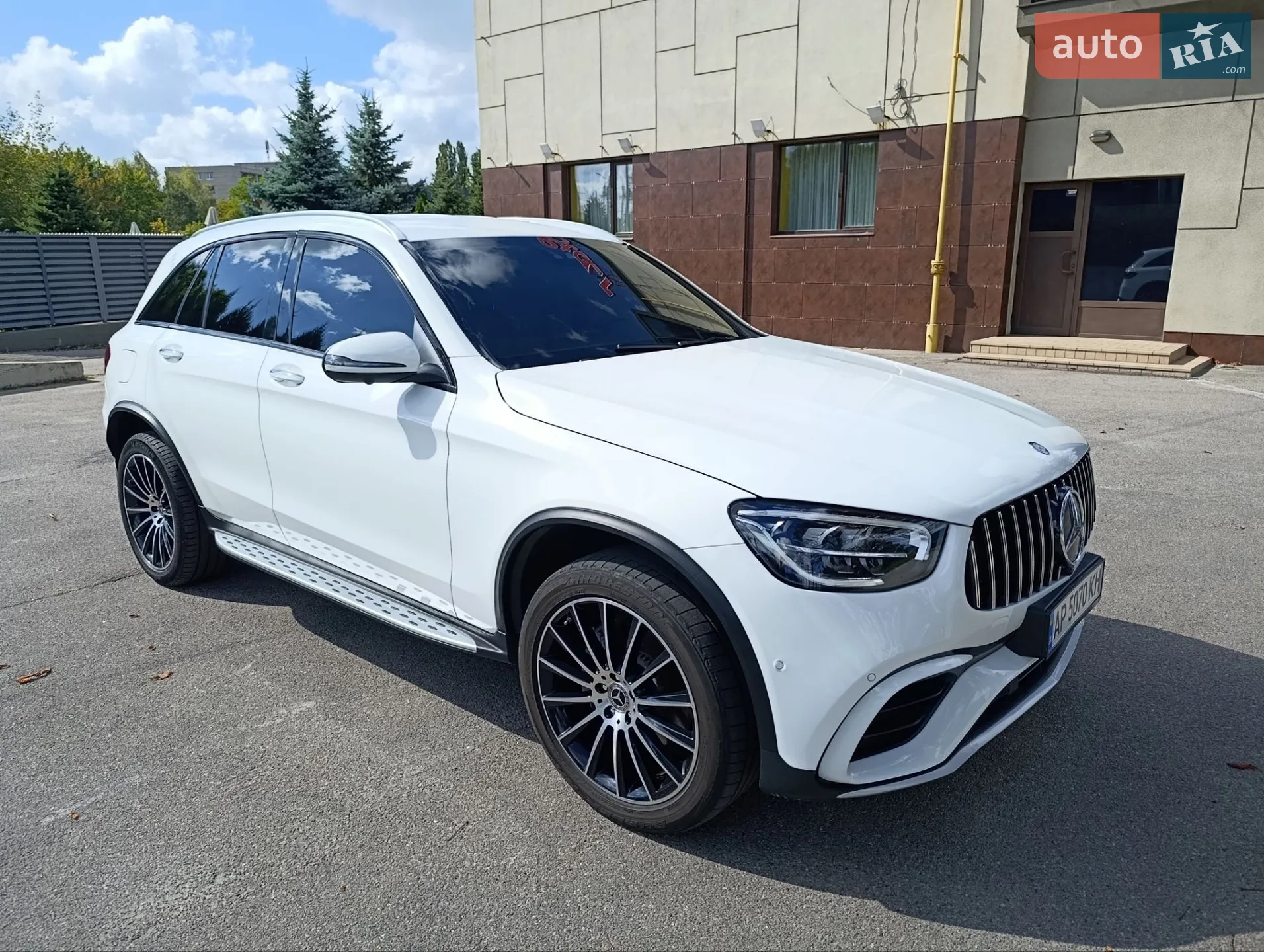 2022 Mercedes-Benz GLC - мініатюра 21