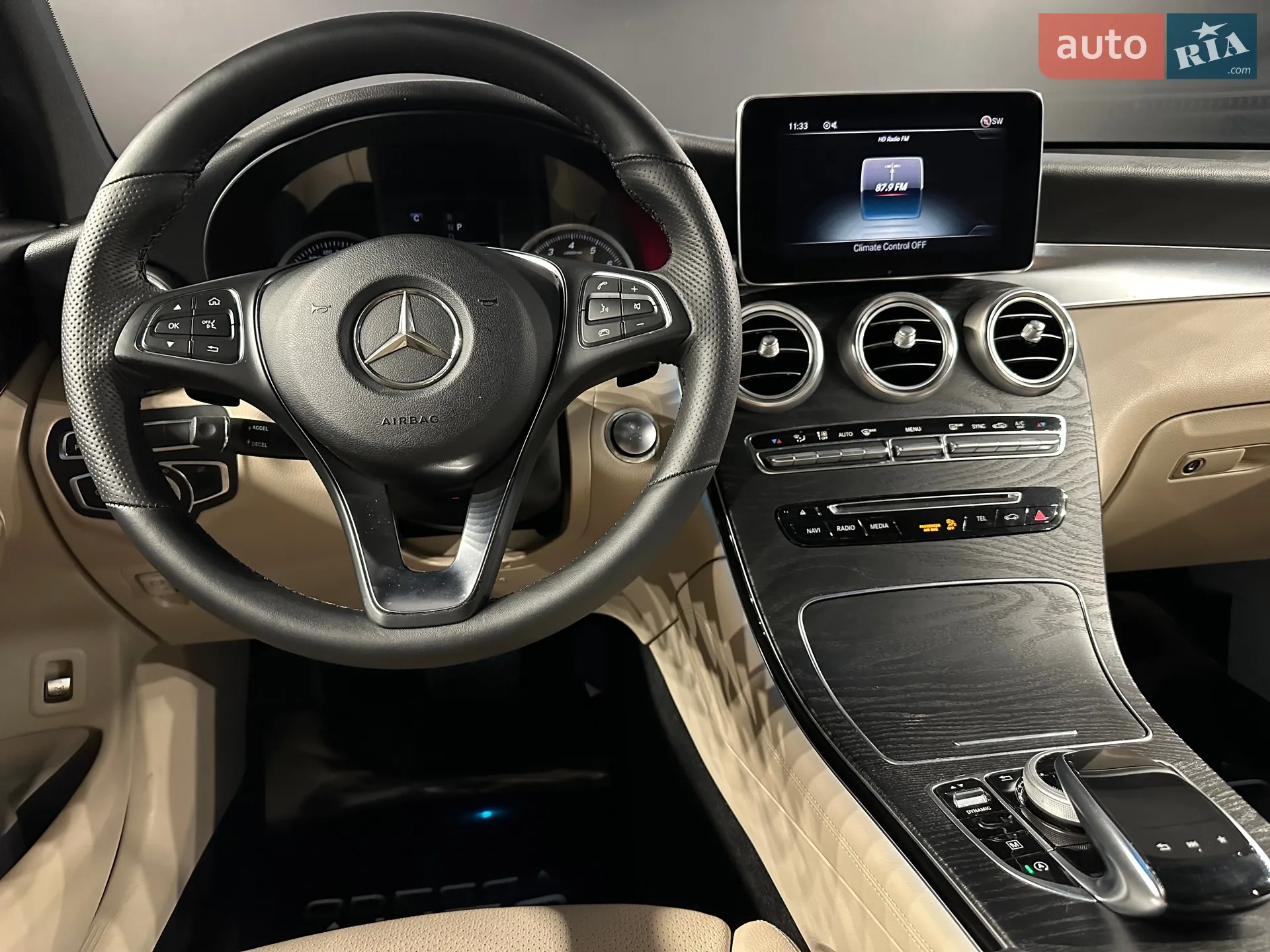 2017 Mercedes-Benz GLC - мініатюра 14