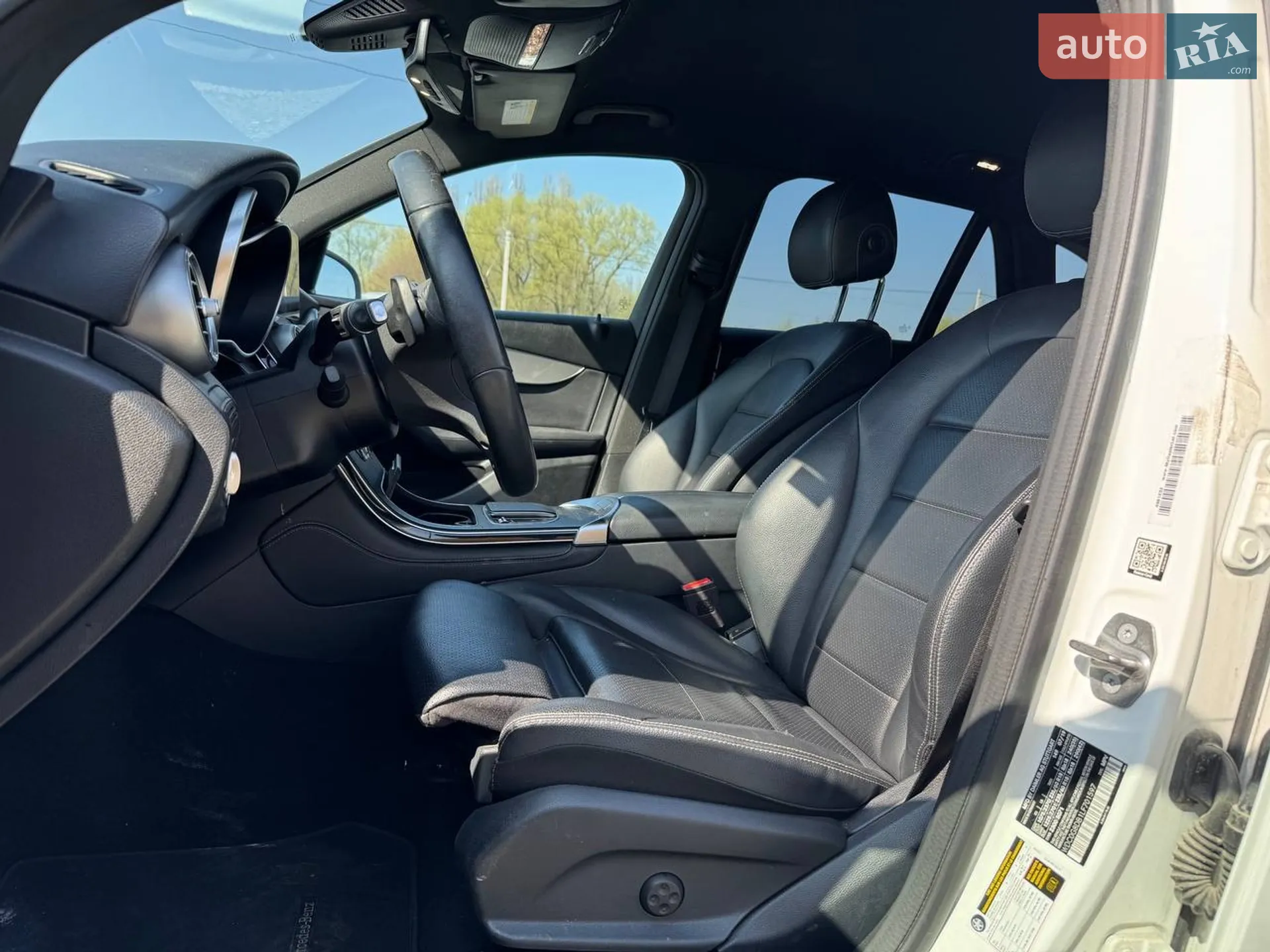 2020 Mercedes-Benz GLC - мініатюра 15