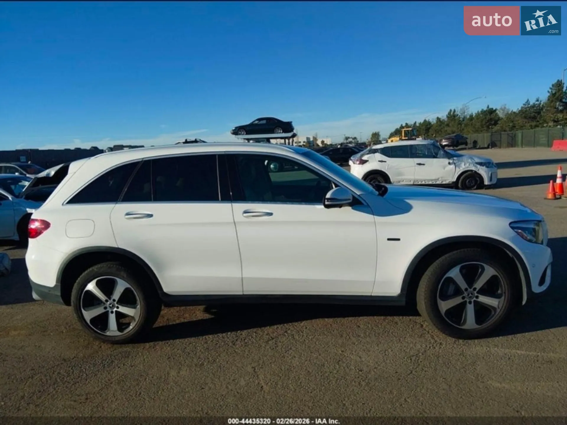 2018 Mercedes-Benz GLC - мініатюра 13
