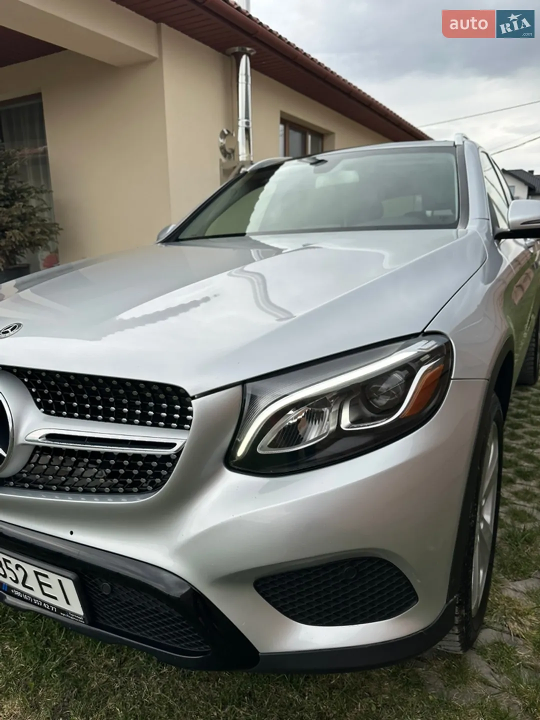 2017 Mercedes-Benz GLC - мініатюра 2