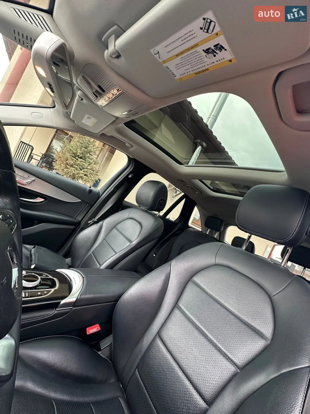 2017 Mercedes-Benz GLC - мініатюра 10