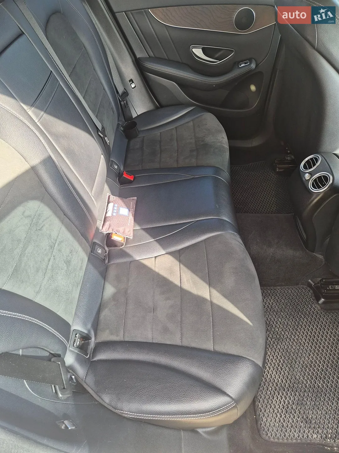 2016 Mercedes-Benz GLC - мініатюра 9