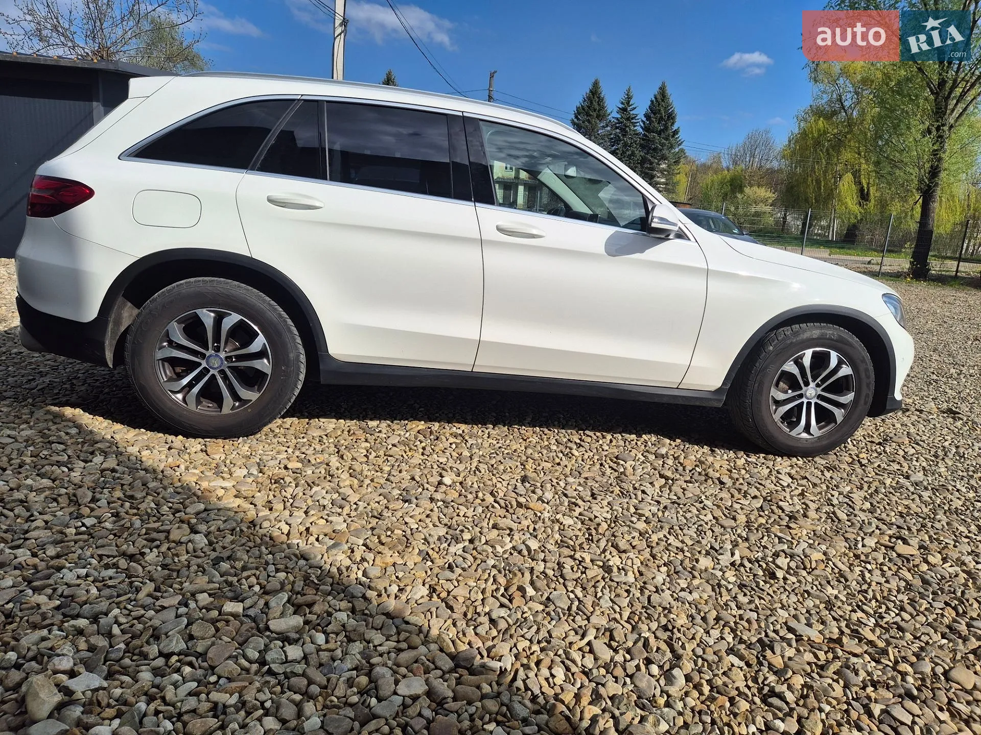 2016 Mercedes-Benz GLC - мініатюра 30