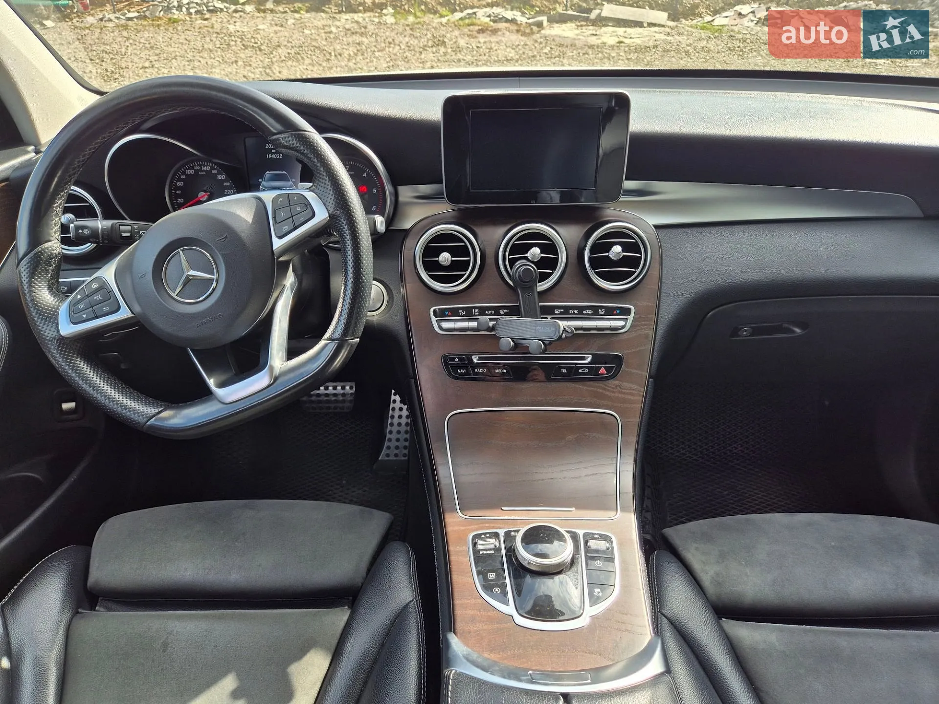 2016 Mercedes-Benz GLC - мініатюра 68