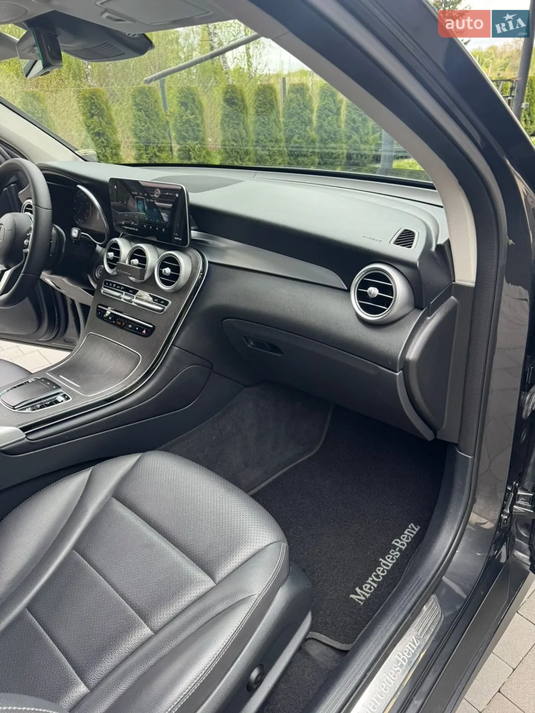 2022 Mercedes-Benz GLC - мініатюра 18