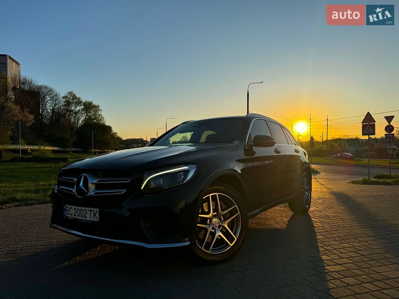 2015 Mercedes-Benz GLC - мініатюра 26