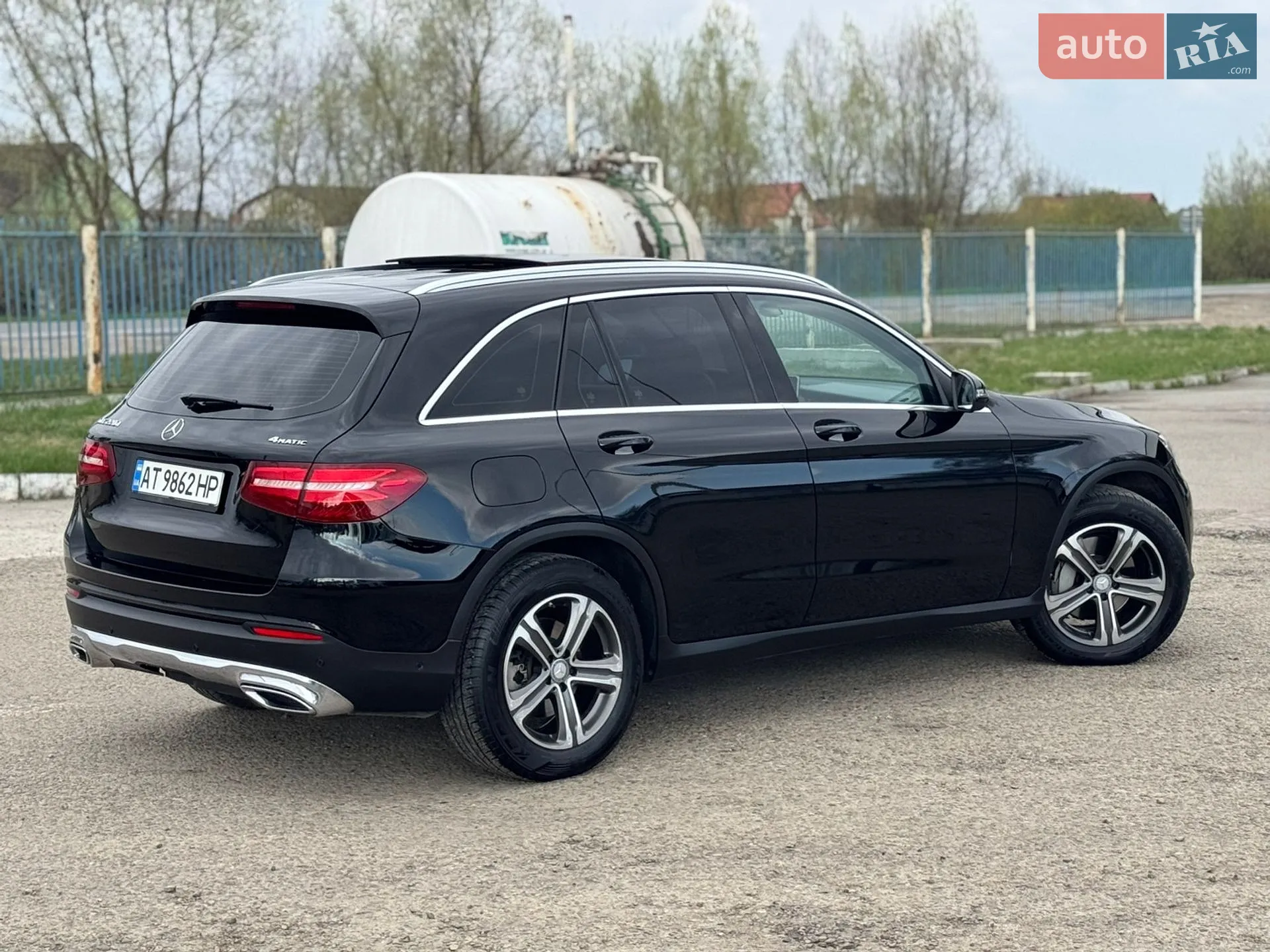 2016 Mercedes-Benz GLC - мініатюра 16