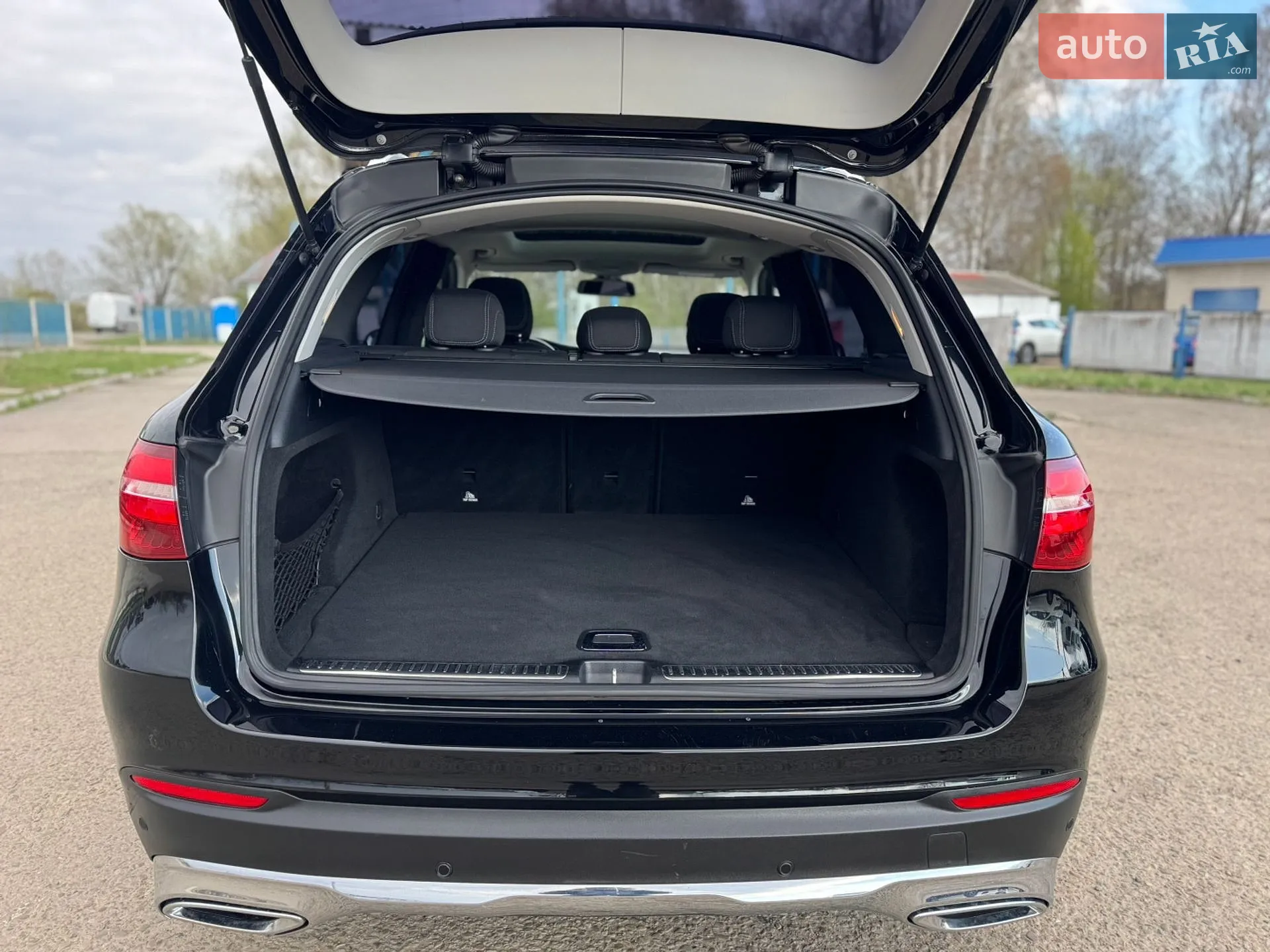 2016 Mercedes-Benz GLC - мініатюра 54