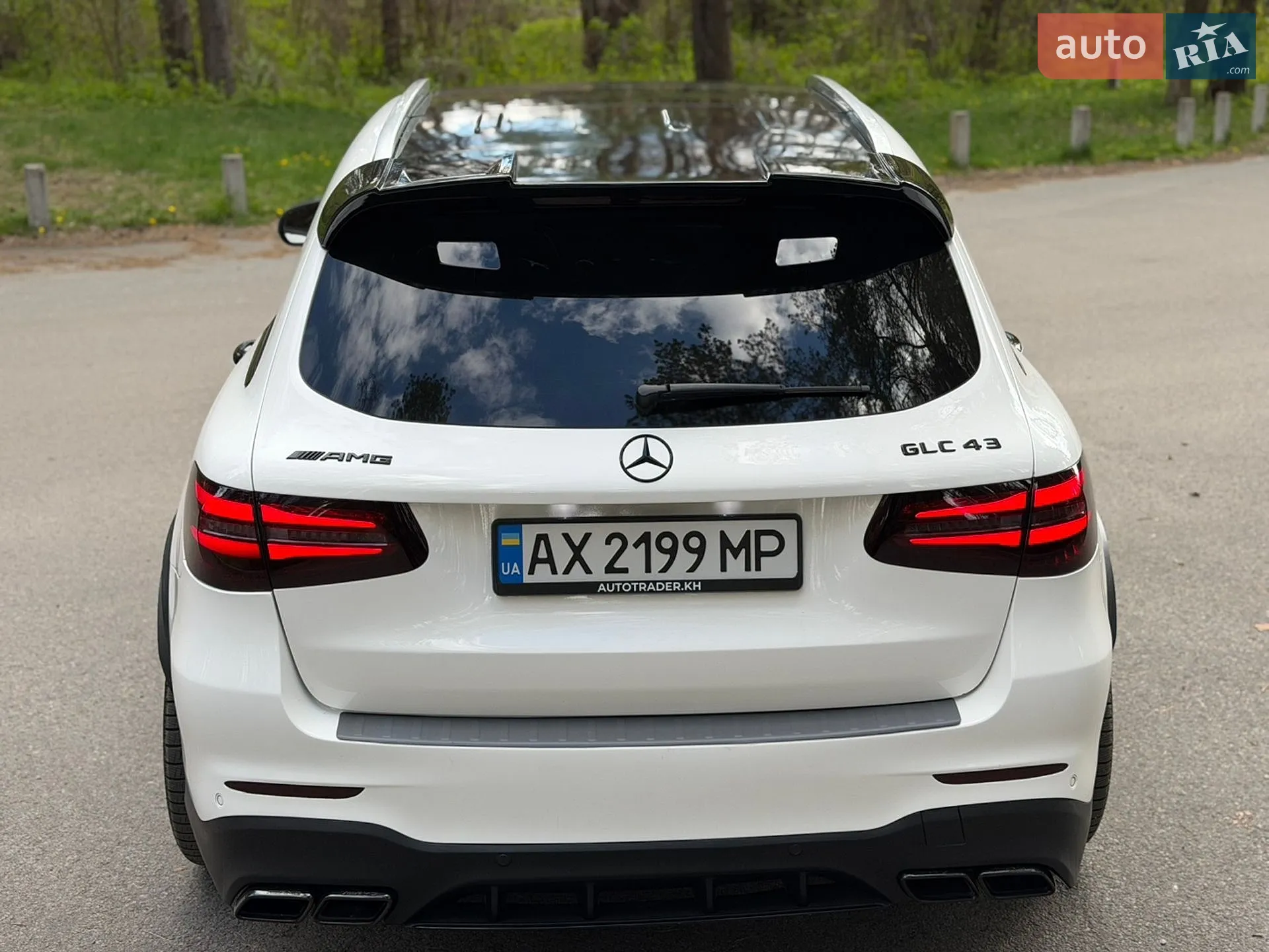 2017 Mercedes-Benz GLC - мініатюра 18