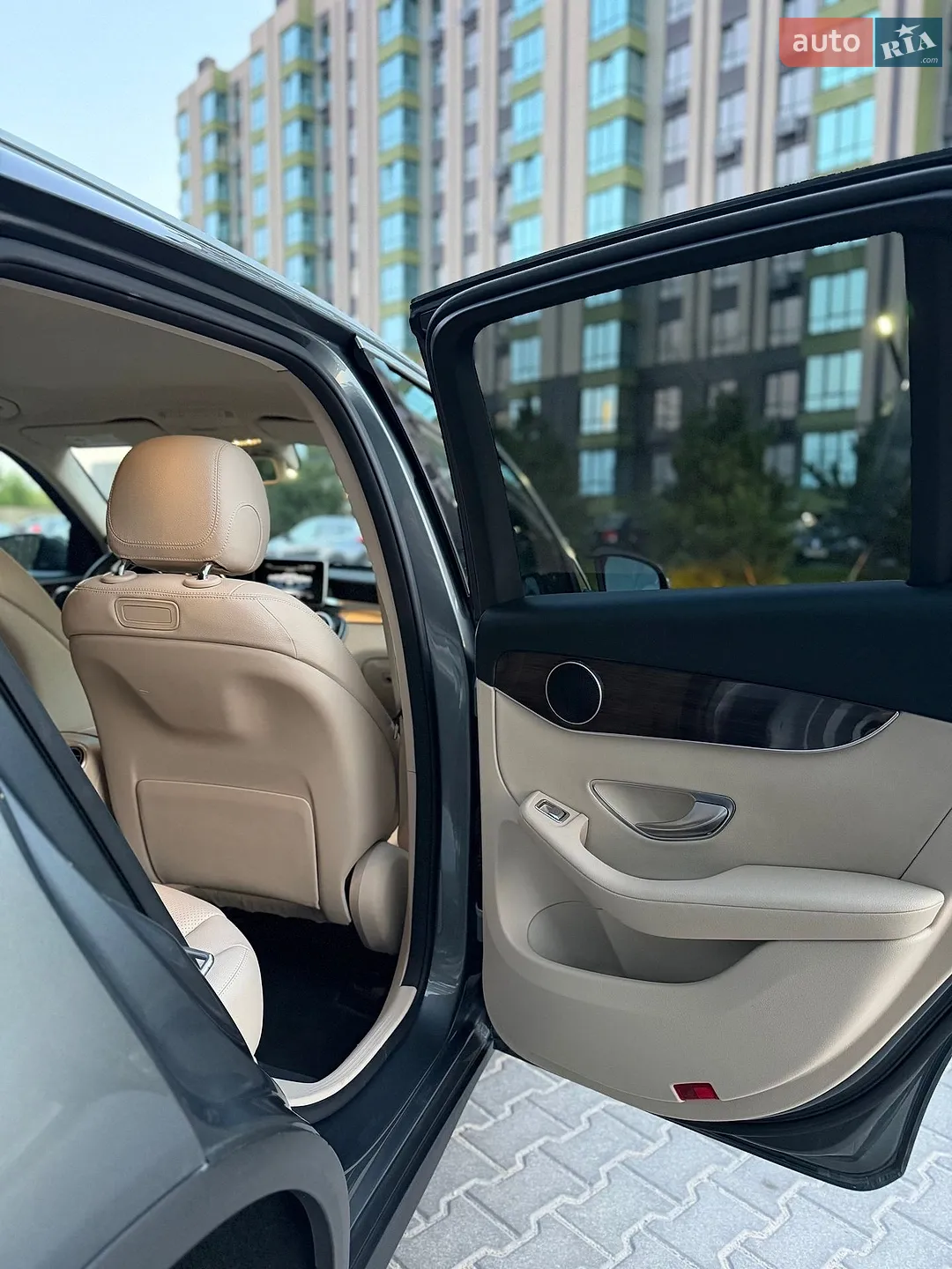 2018 Mercedes-Benz GLC - мініатюра 13