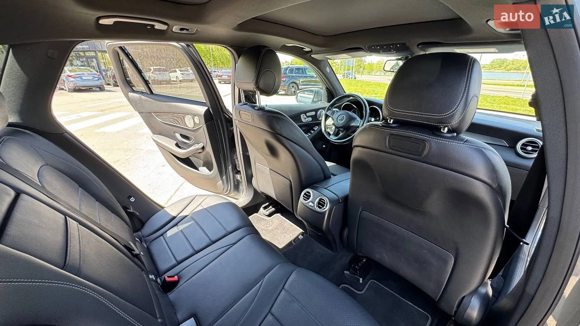 2017 Mercedes-Benz GLC - мініатюра 12