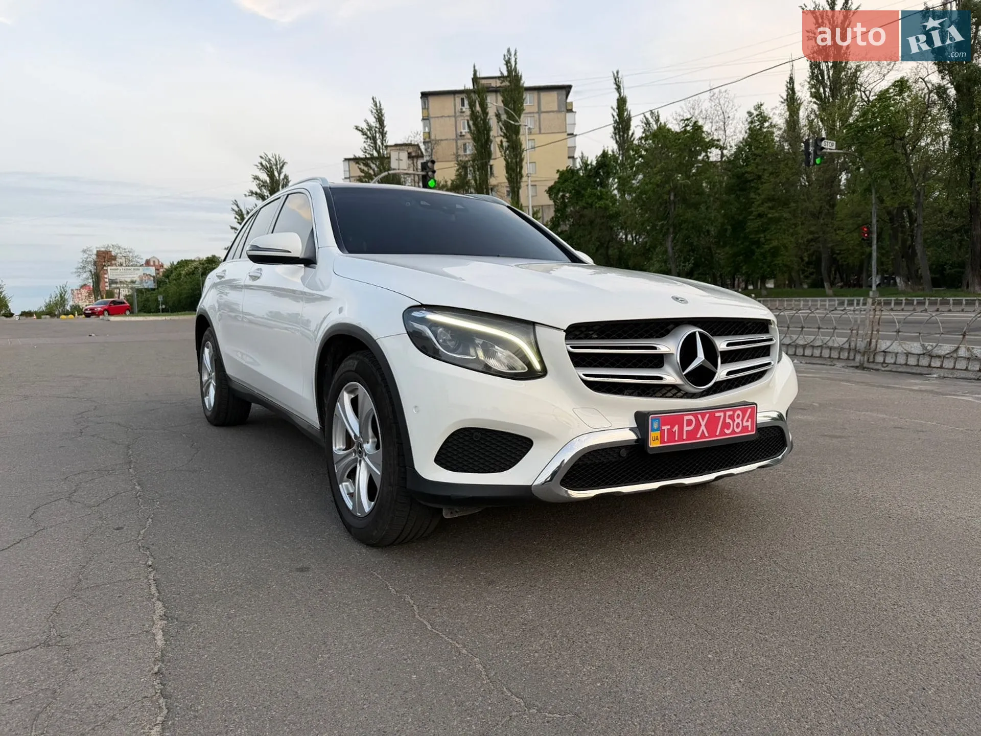 2018 Mercedes-Benz GLC - мініатюра 2