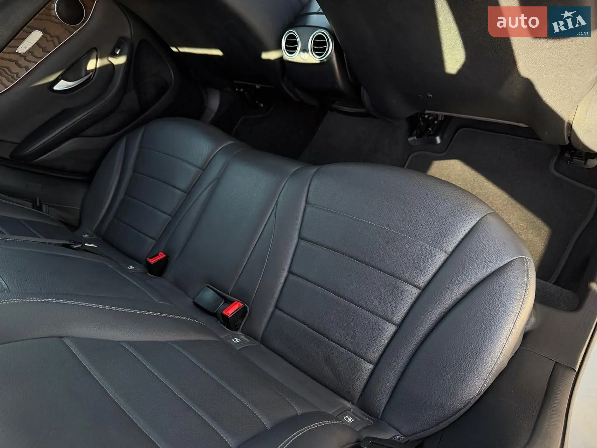 2019 Mercedes-Benz GLC - мініатюра 58