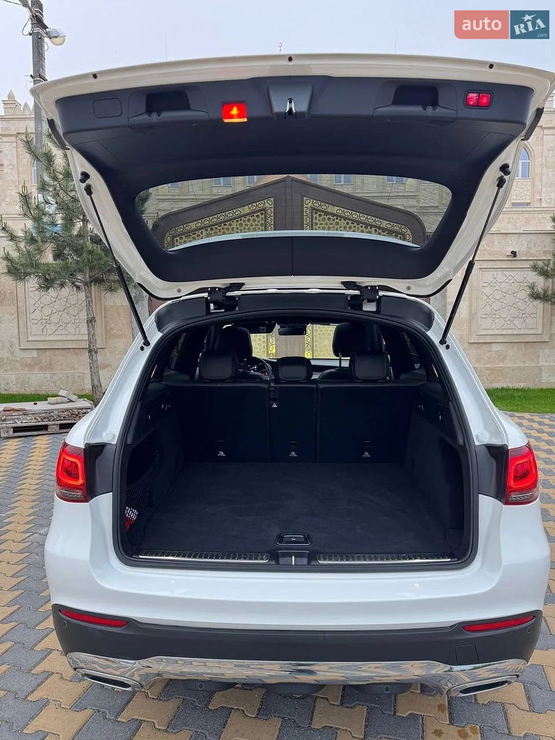 2022 Mercedes-Benz GLC - мініатюра 7