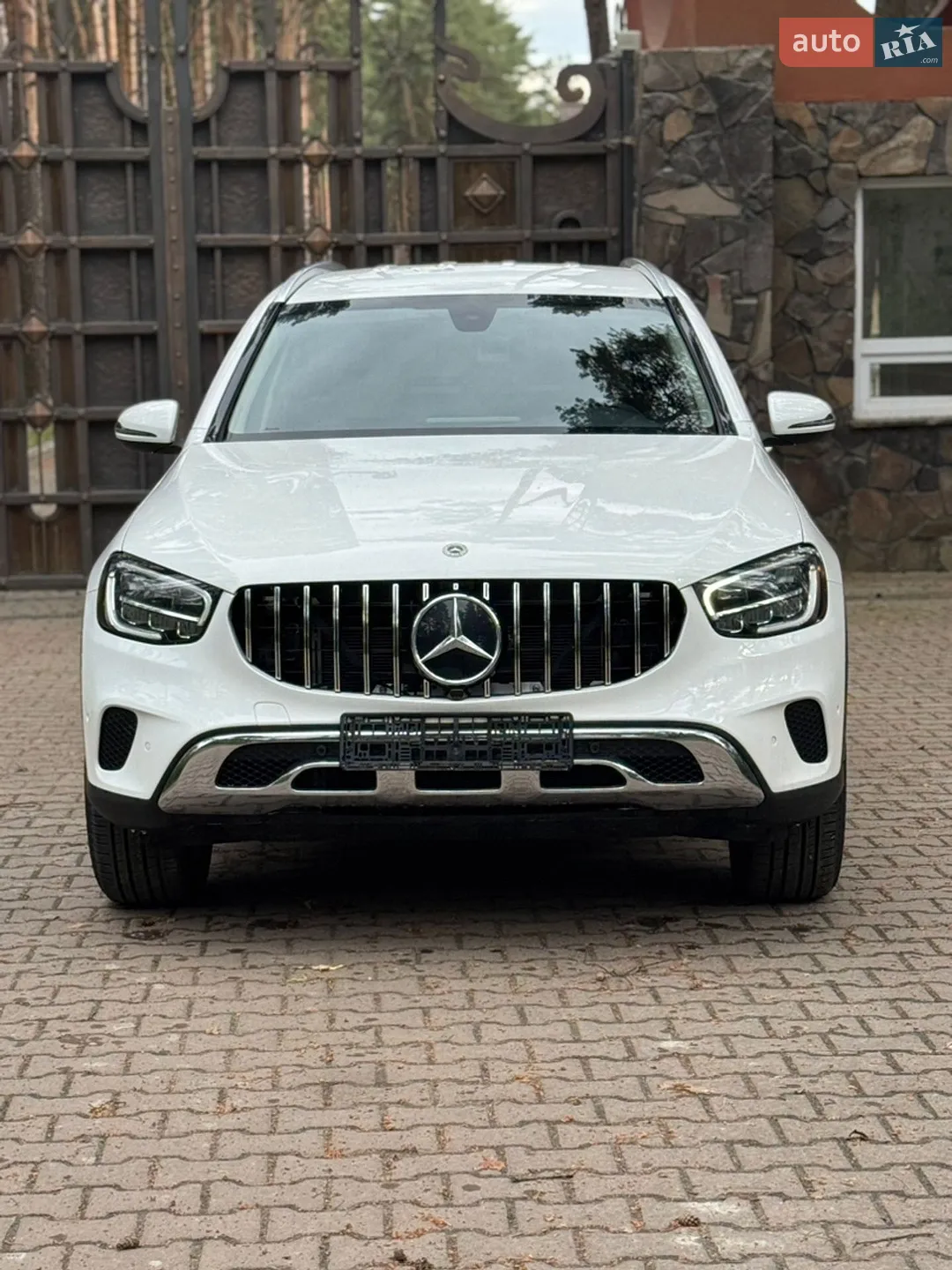 2020 Mercedes-Benz GLC - мініатюра 2