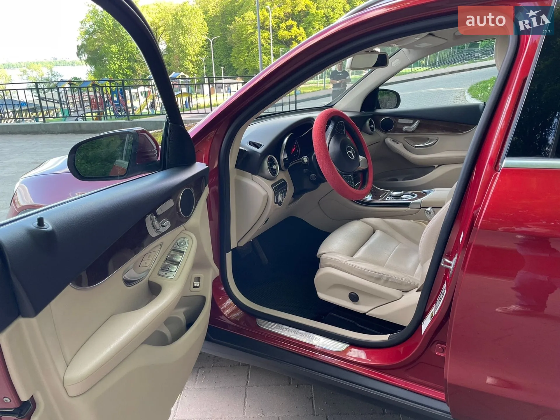 2018 Mercedes-Benz GLC - мініатюра 9