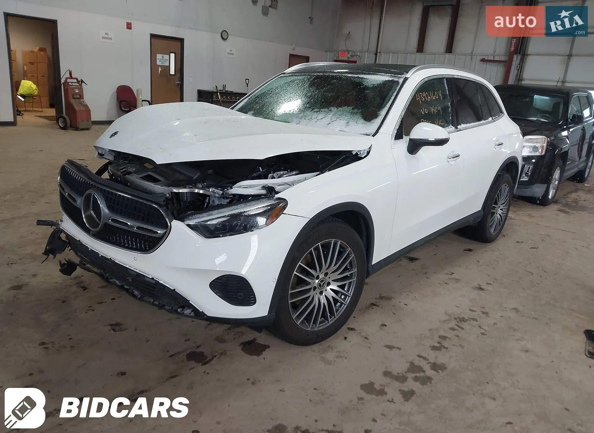 2023 Mercedes-Benz GLC - фото 1