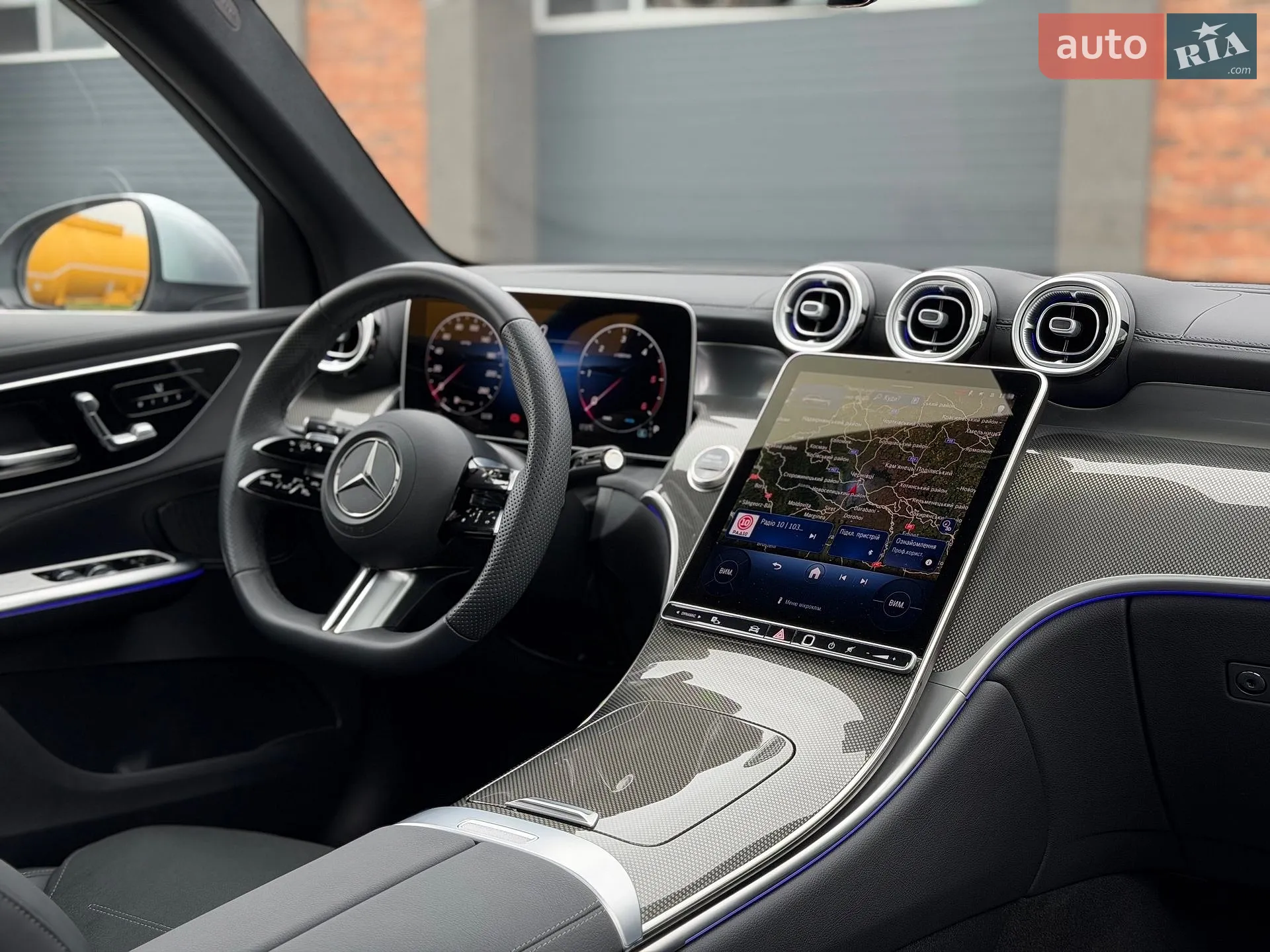 2024 Mercedes-Benz GLC - мініатюра 12