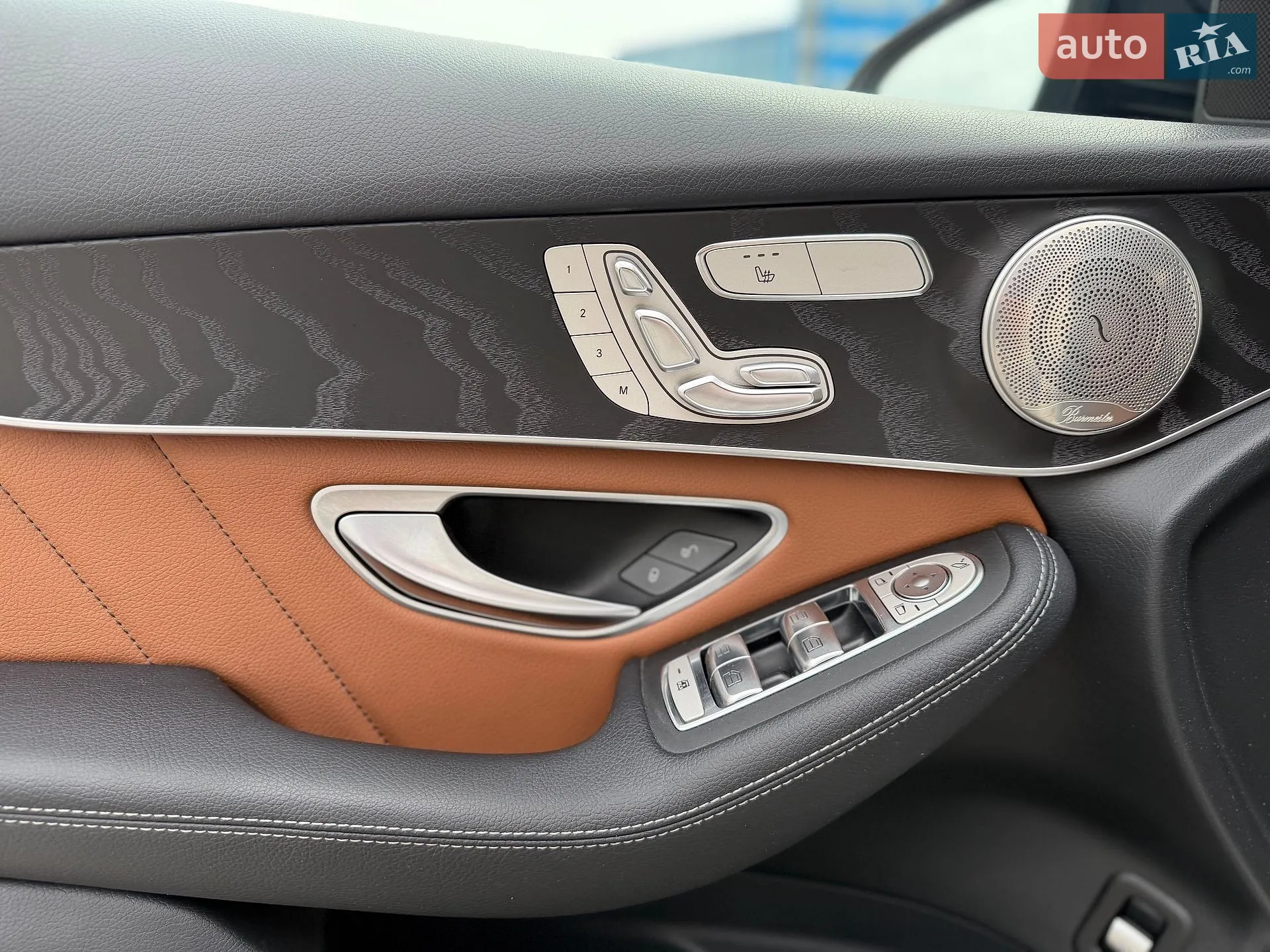2020 Mercedes-Benz GLC - мініатюра 54