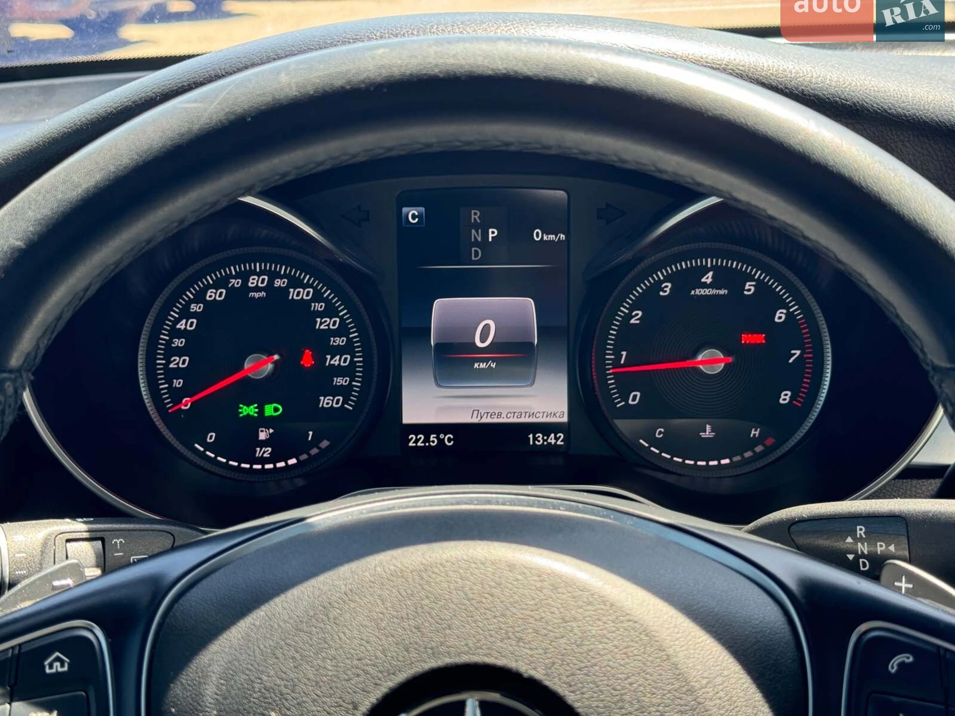 2017 Mercedes-Benz GLC - мініатюра 30
