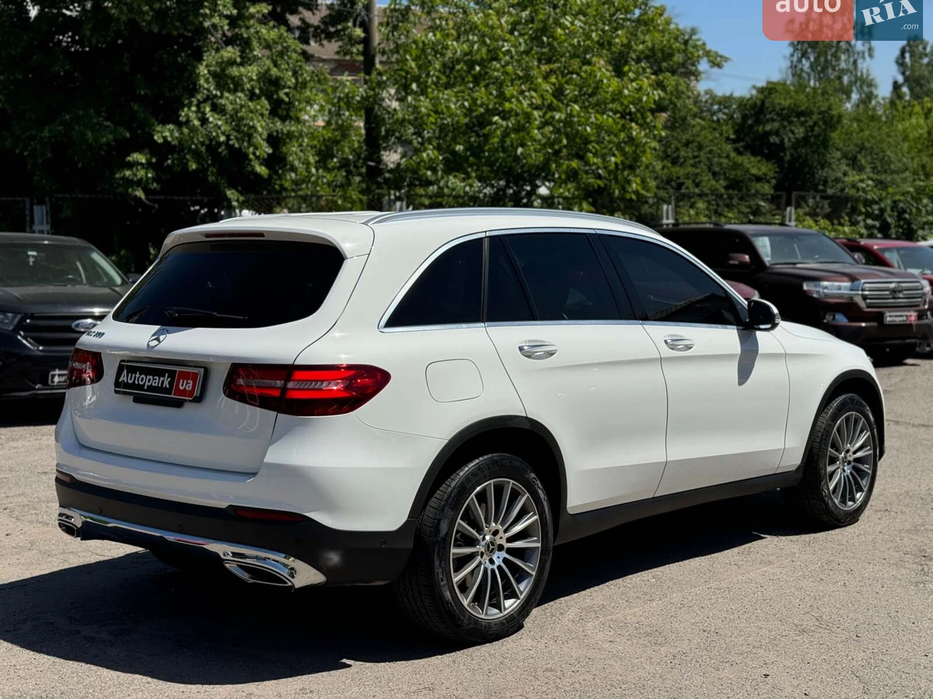 2017 Mercedes-Benz GLC - мініатюра 8