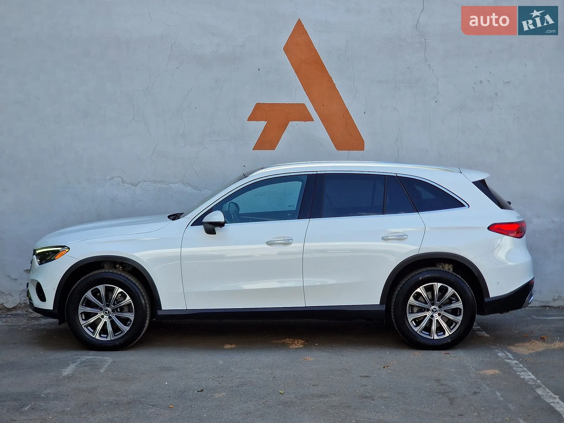 2024 Mercedes-Benz GLC - мініатюра 22