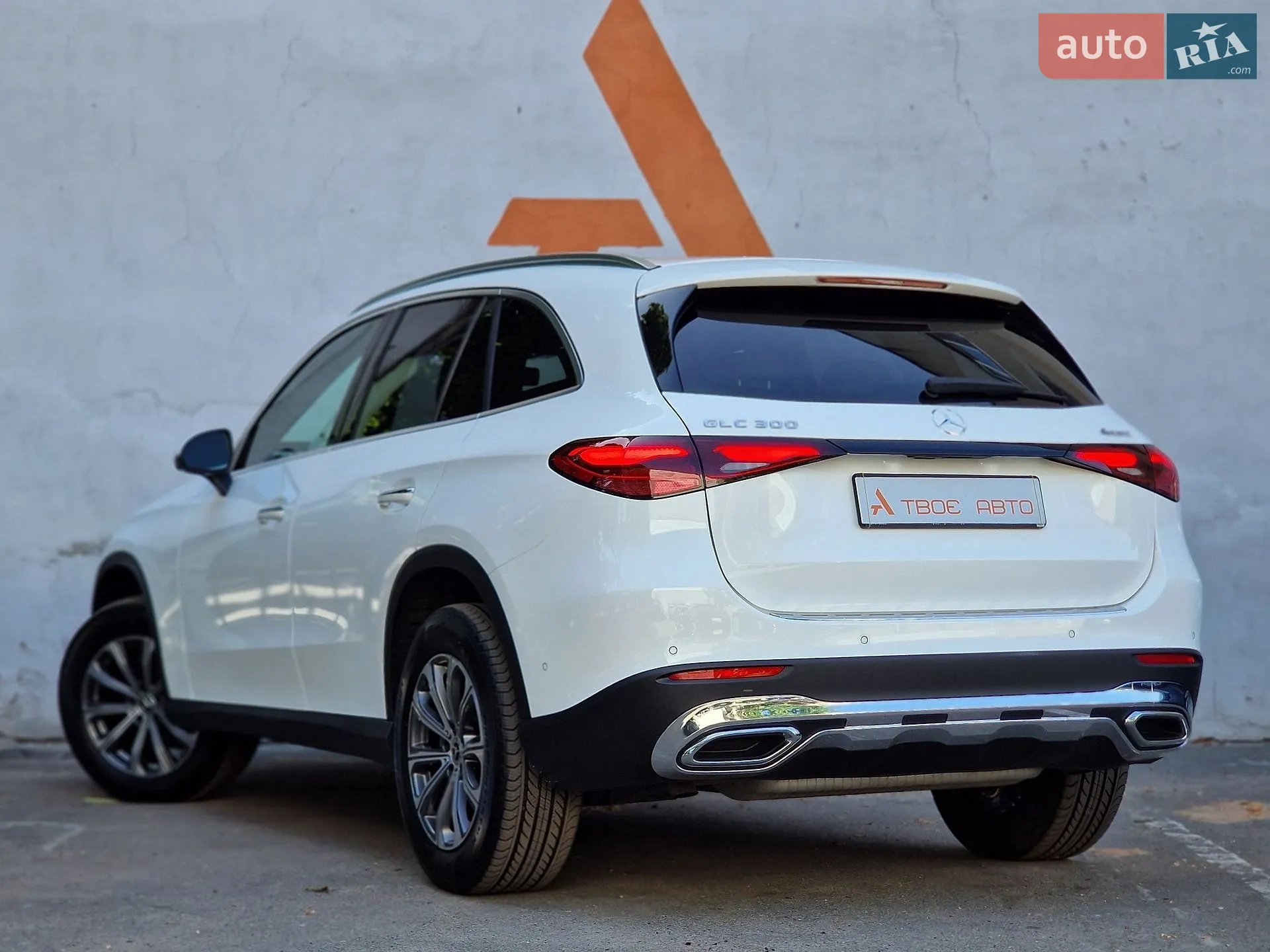 2024 Mercedes-Benz GLC - мініатюра 33