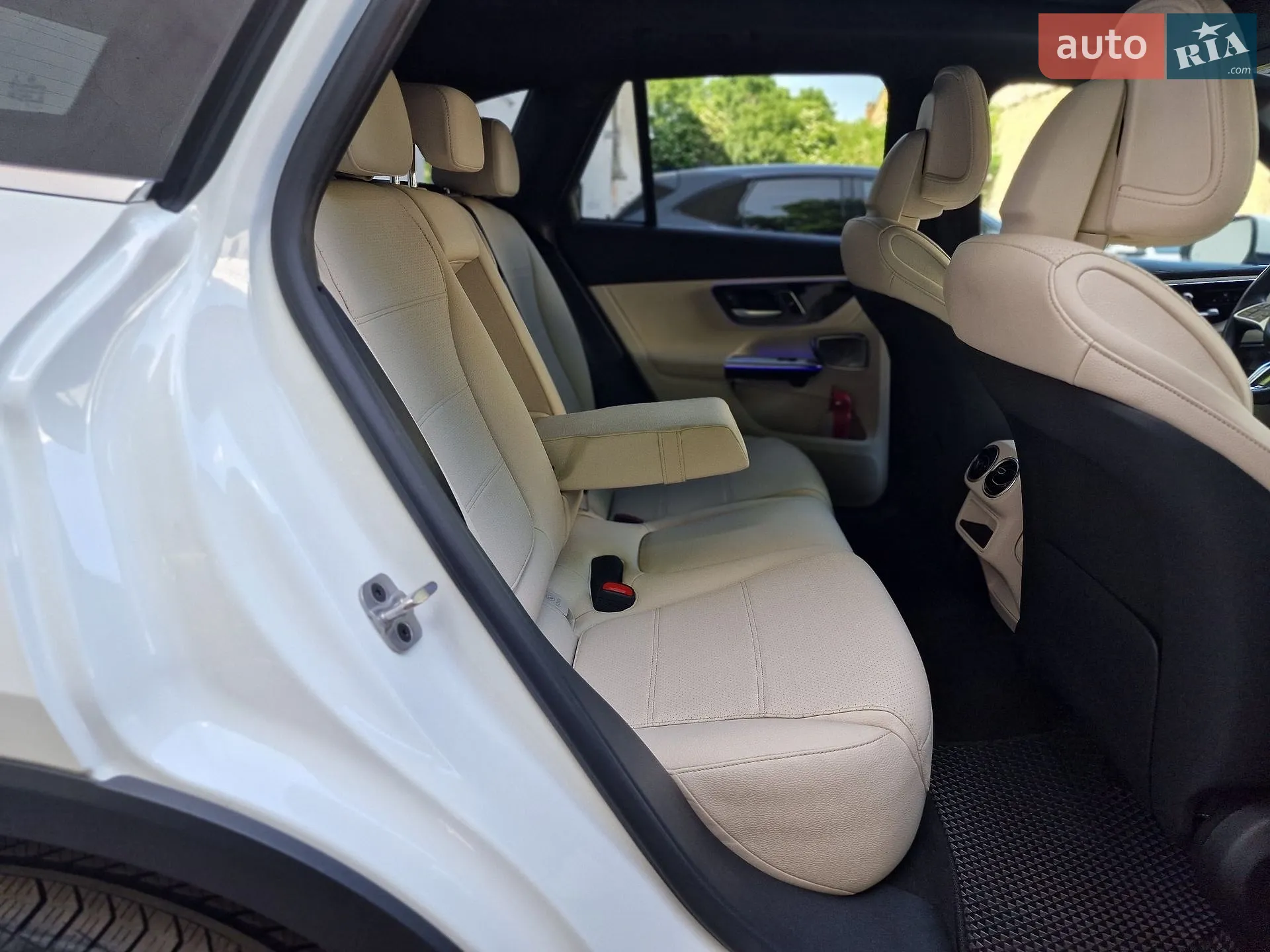 2024 Mercedes-Benz GLC - мініатюра 59