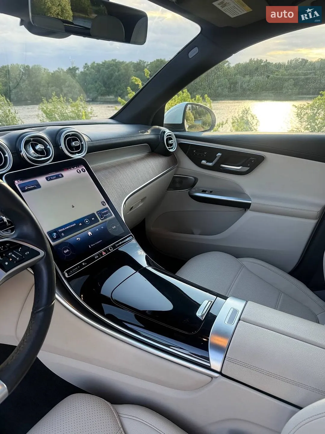 2023 Mercedes-Benz GLC - мініатюра 24