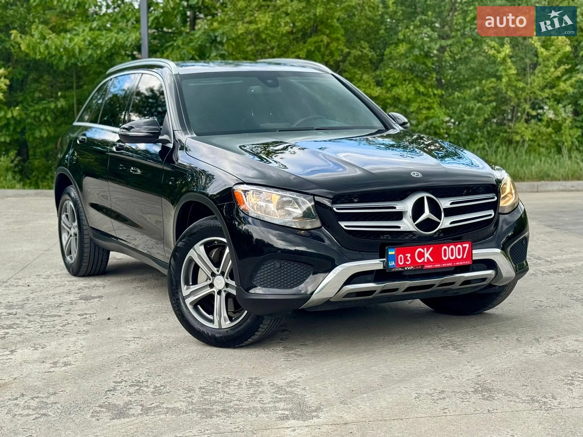 2018 Mercedes-Benz GLC - мініатюра 29