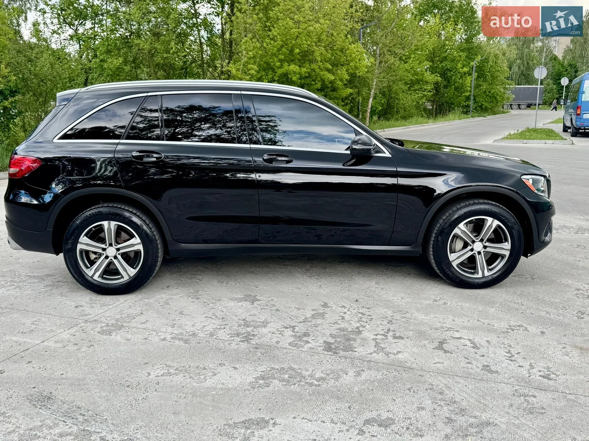 2018 Mercedes-Benz GLC - мініатюра 37