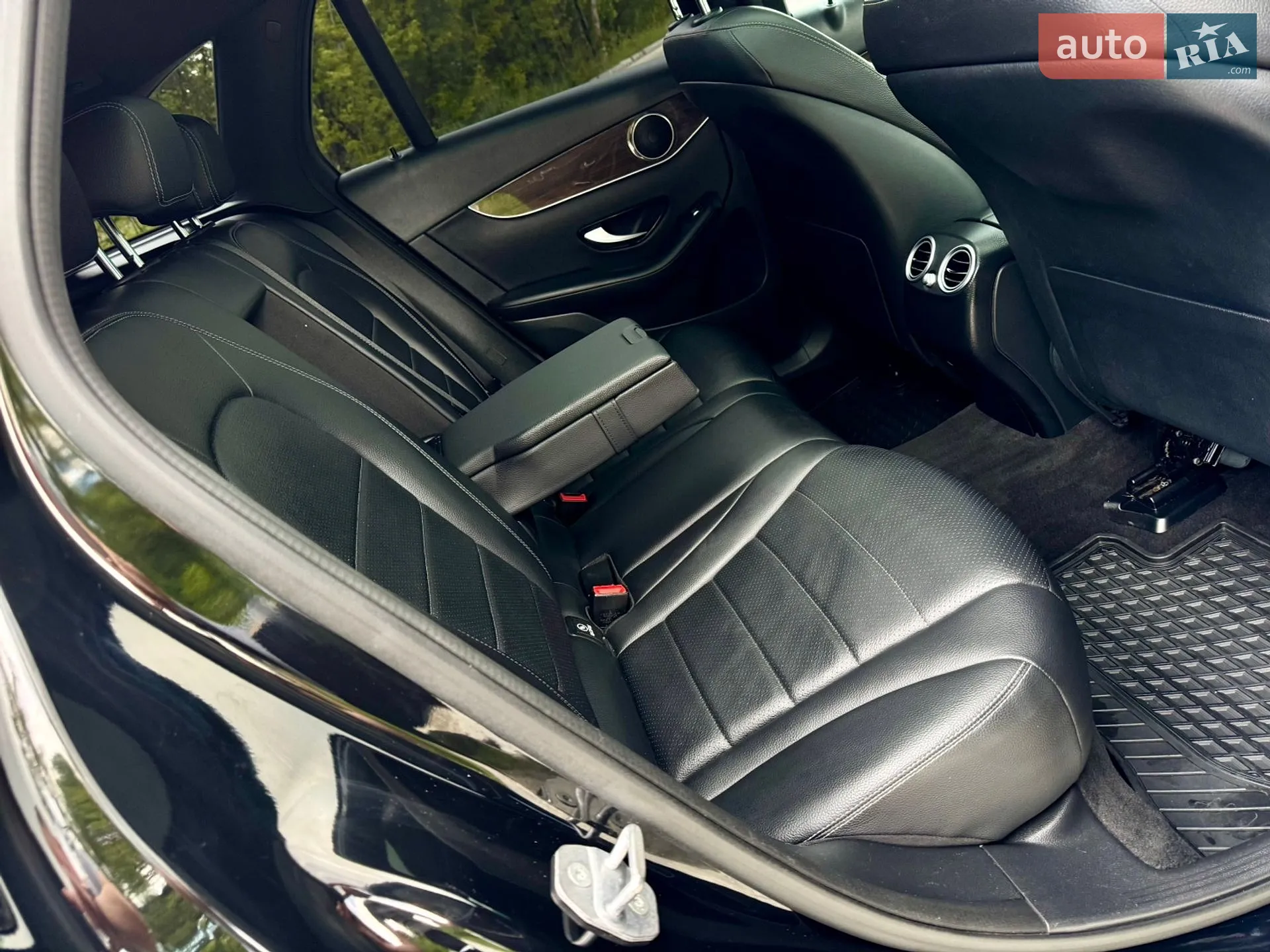 2018 Mercedes-Benz GLC - мініатюра 86