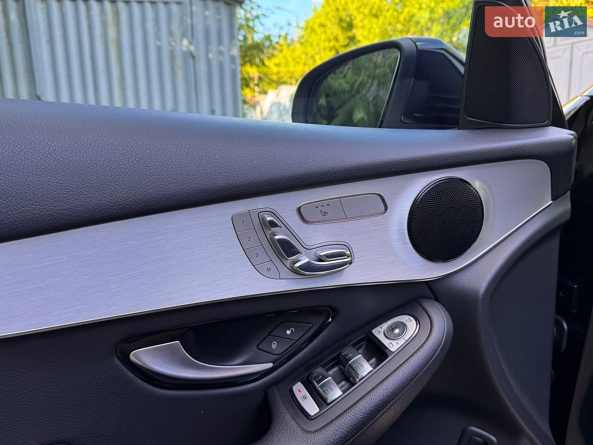 2016 Mercedes-Benz GLC - мініатюра 9