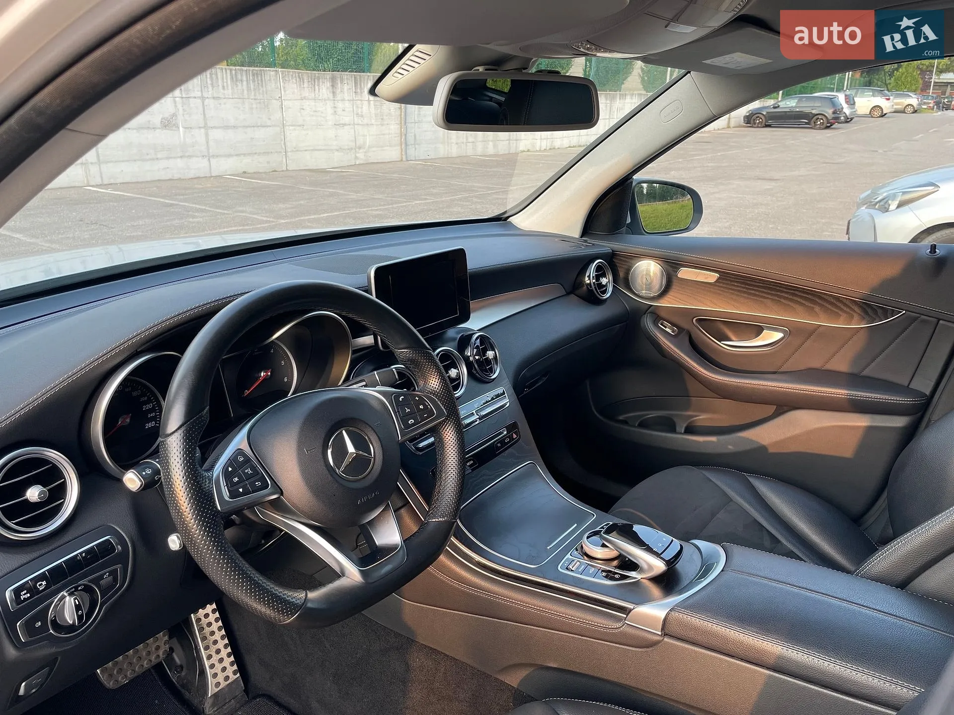 2016 Mercedes-Benz GLC - мініатюра 14