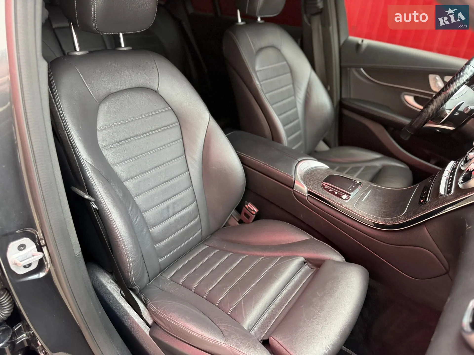 2021 Mercedes-Benz GLC - мініатюра 35
