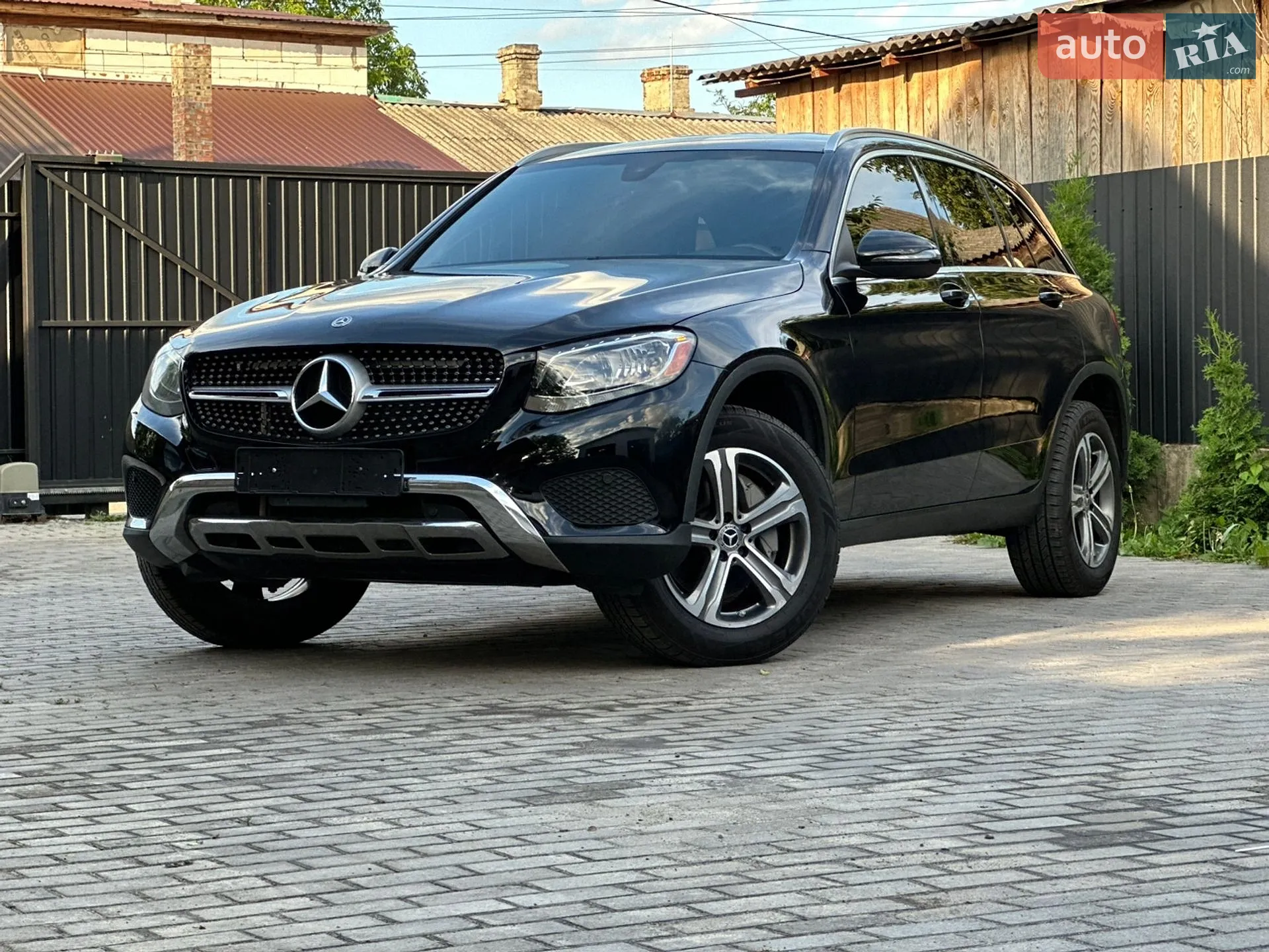 2019 Mercedes-Benz GLC - мініатюра 21