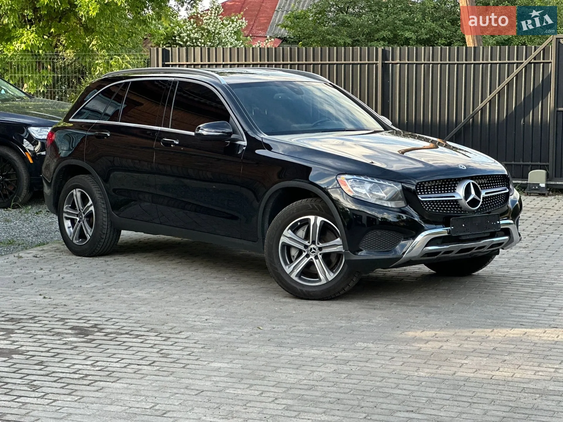 2019 Mercedes-Benz GLC - мініатюра 27