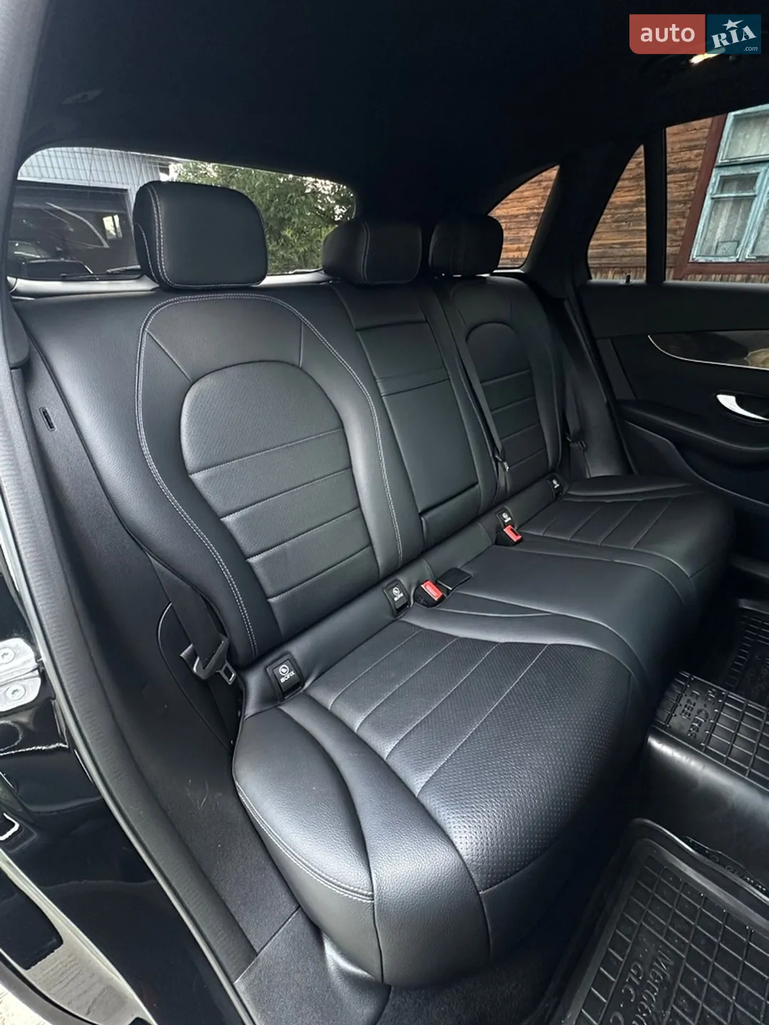 2019 Mercedes-Benz GLC - мініатюра 41