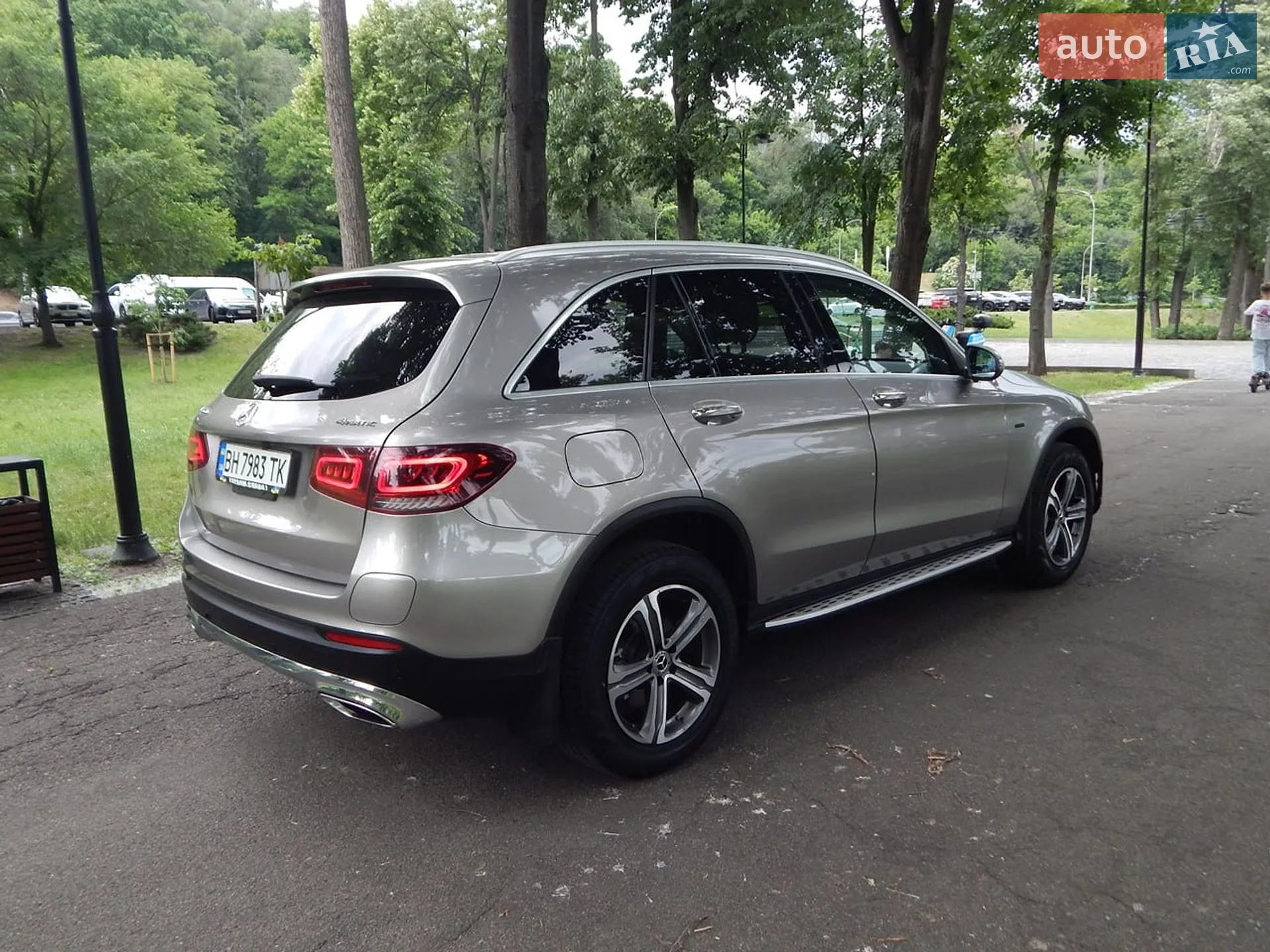 2019 Mercedes-Benz GLC - мініатюра 9