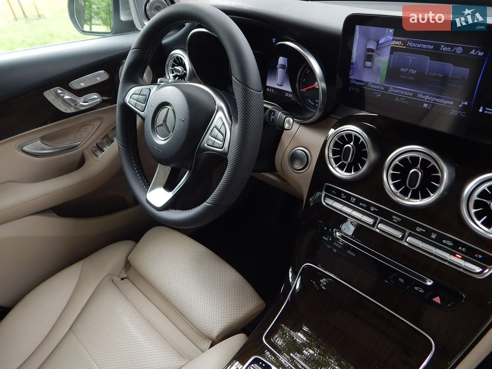2019 Mercedes-Benz GLC - мініатюра 25