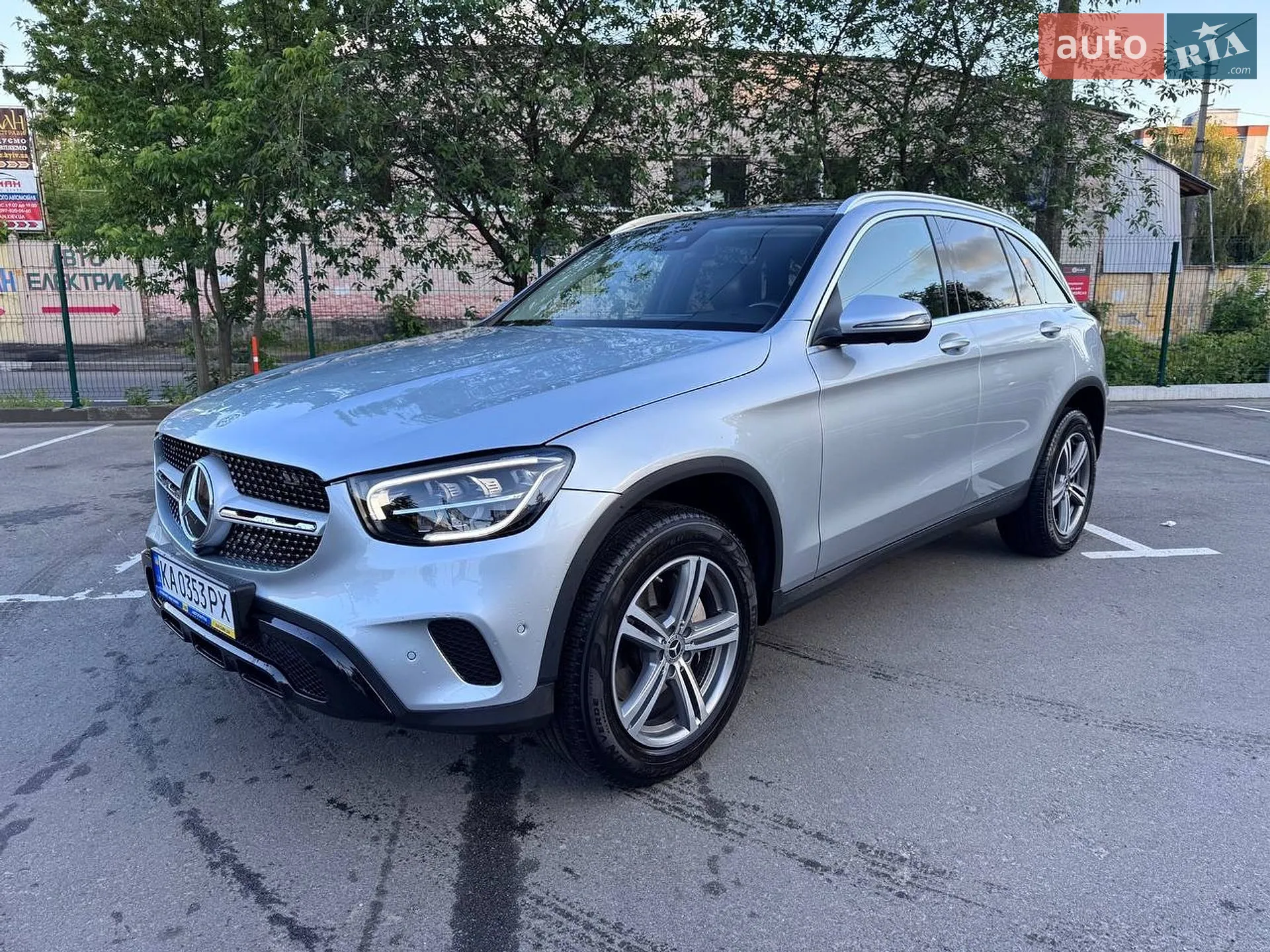 2022 Mercedes-Benz GLC - мініатюра 3