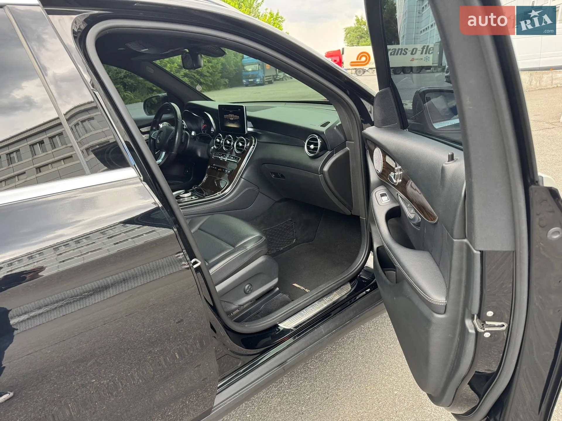 2017 Mercedes-Benz GLC - мініатюра 12