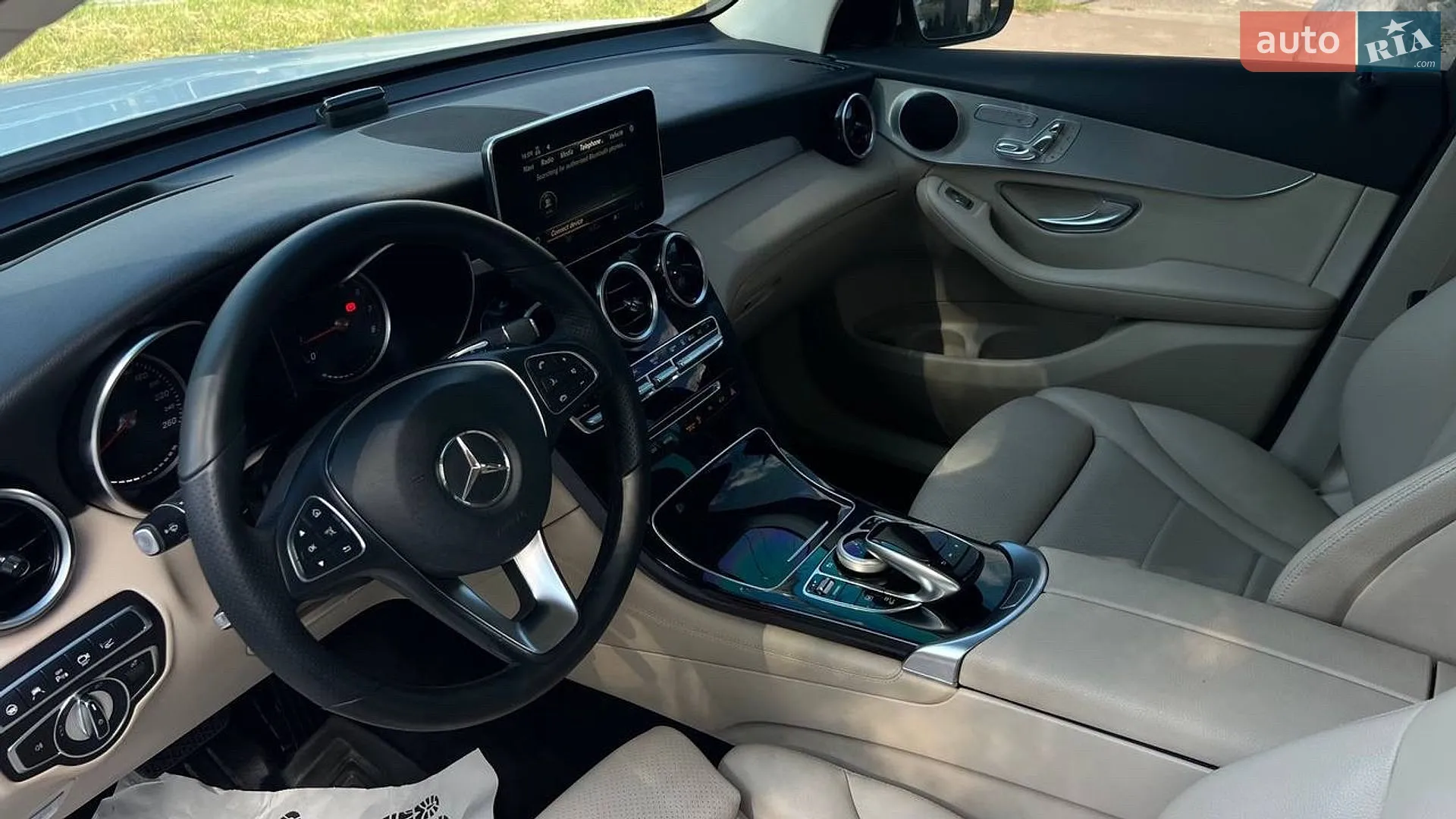 2018 Mercedes-Benz GLC - мініатюра 21