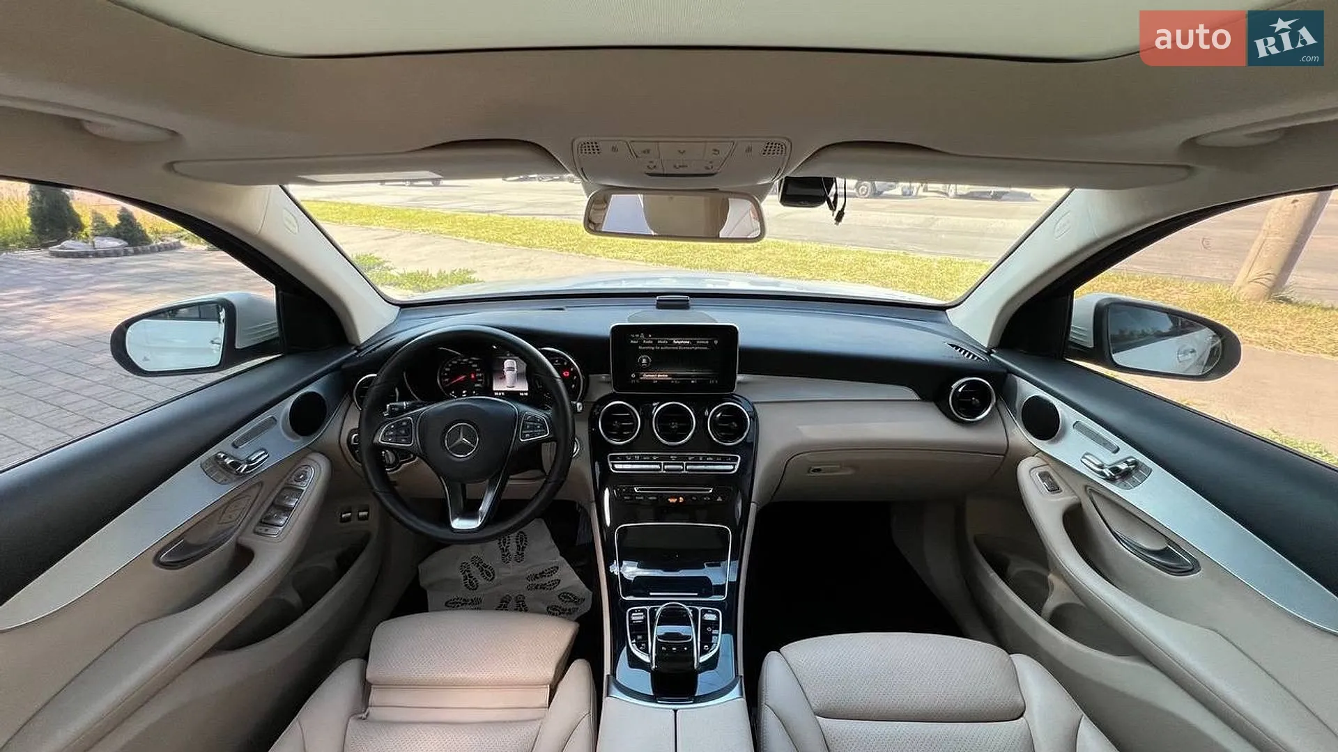 2018 Mercedes-Benz GLC - мініатюра 30