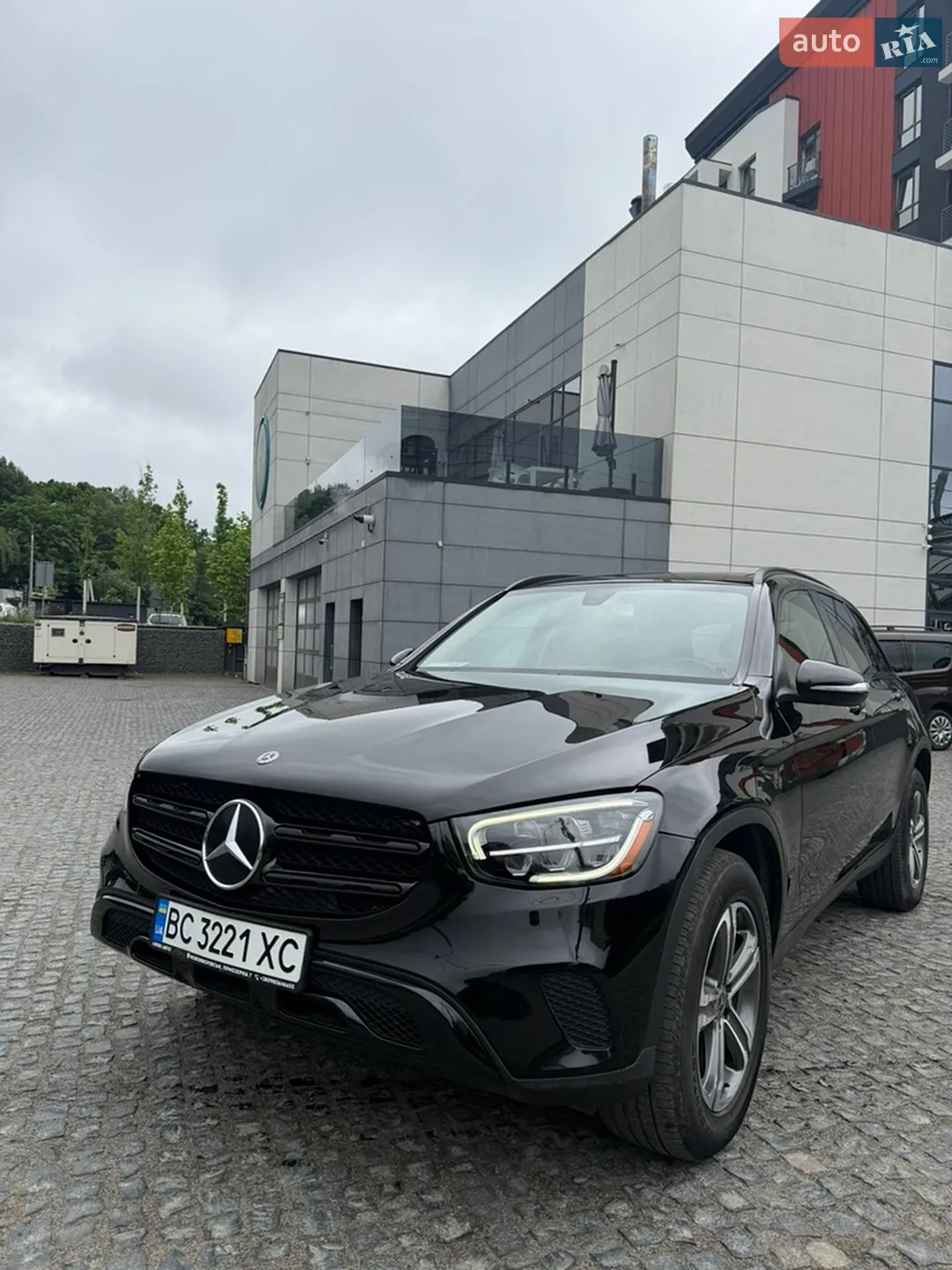 2019 Mercedes-Benz GLC - мініатюра 2