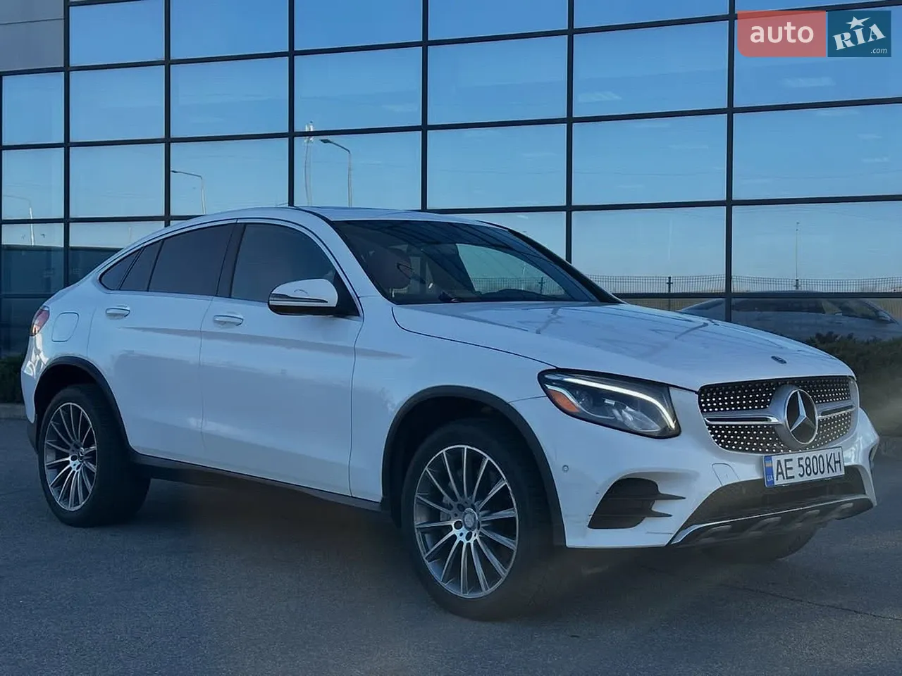 2016 Mercedes-Benz GLC - мініатюра 31