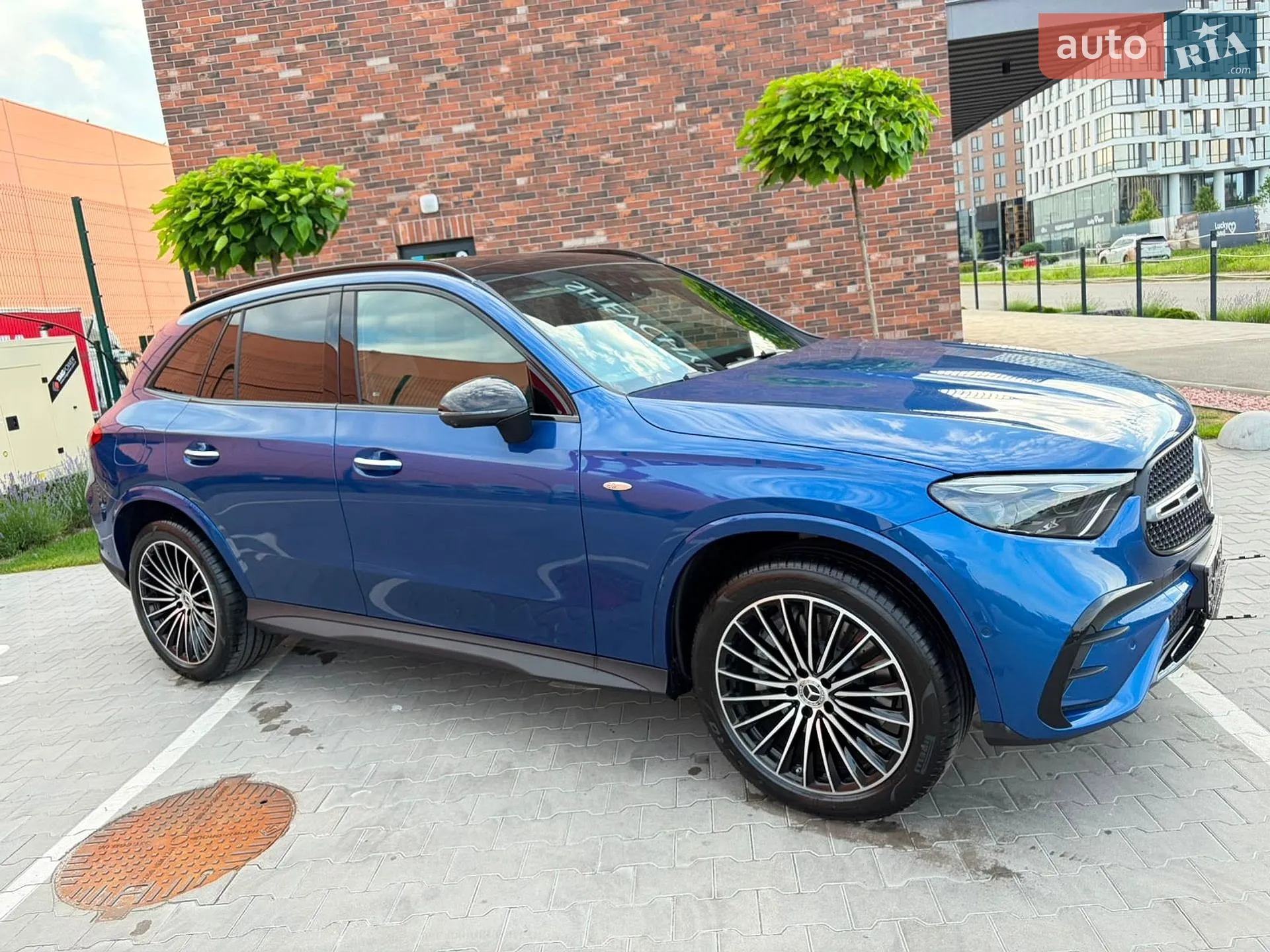2025 Mercedes-Benz GLC - мініатюра 6