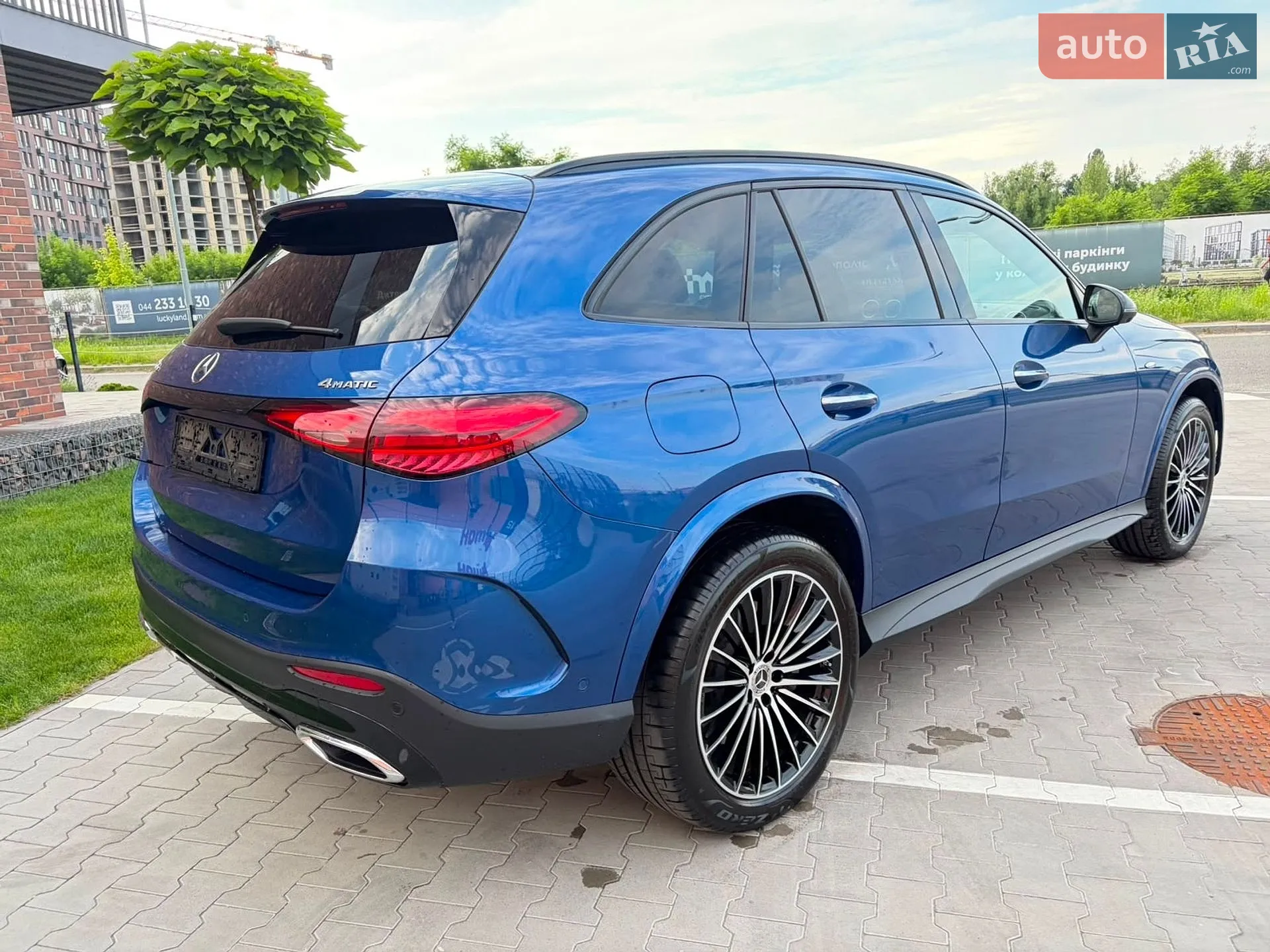 2025 Mercedes-Benz GLC - мініатюра 50
