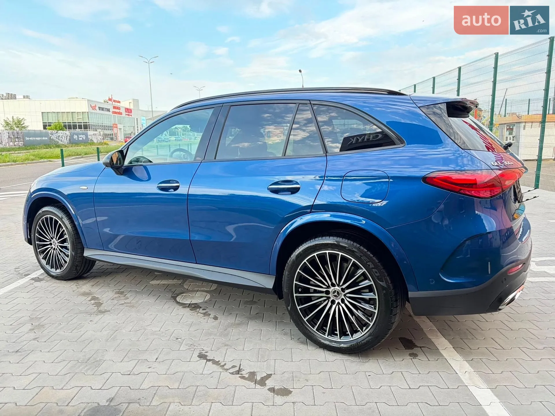 2025 Mercedes-Benz GLC - мініатюра 66